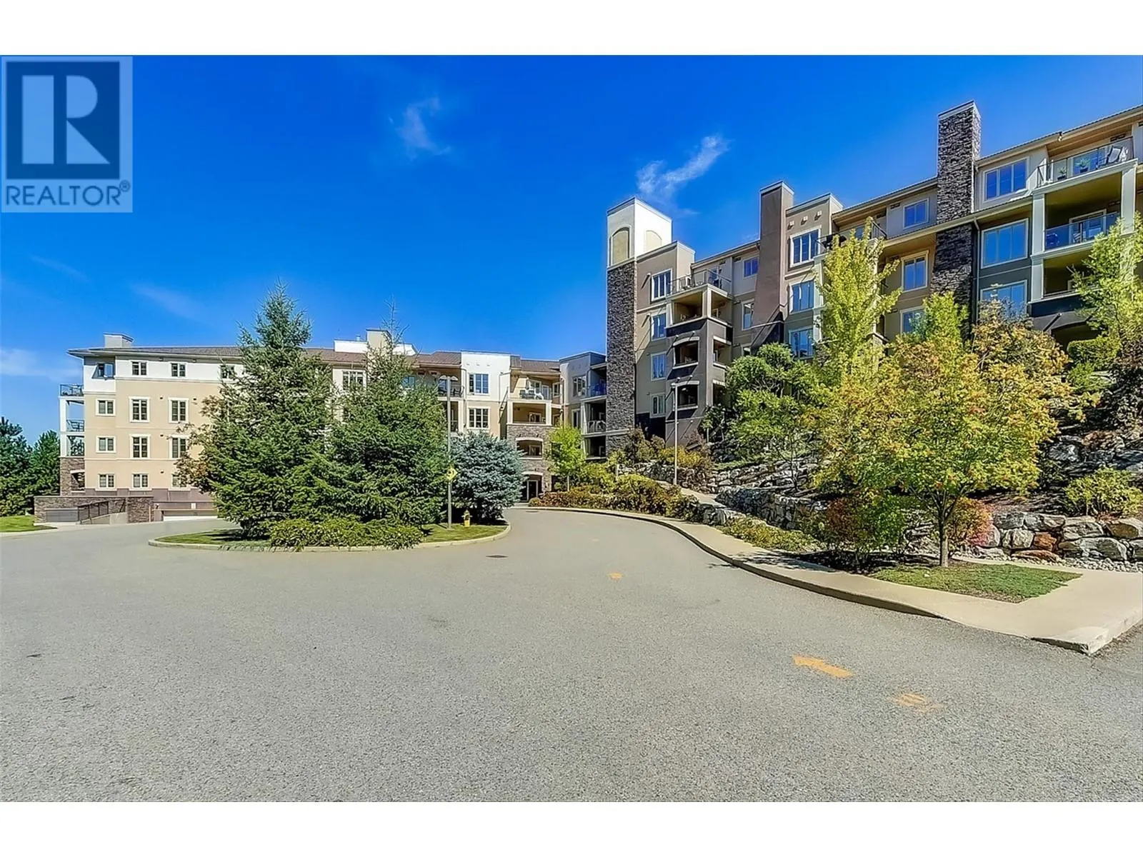 1875 Country Club Drive Unit# 1105