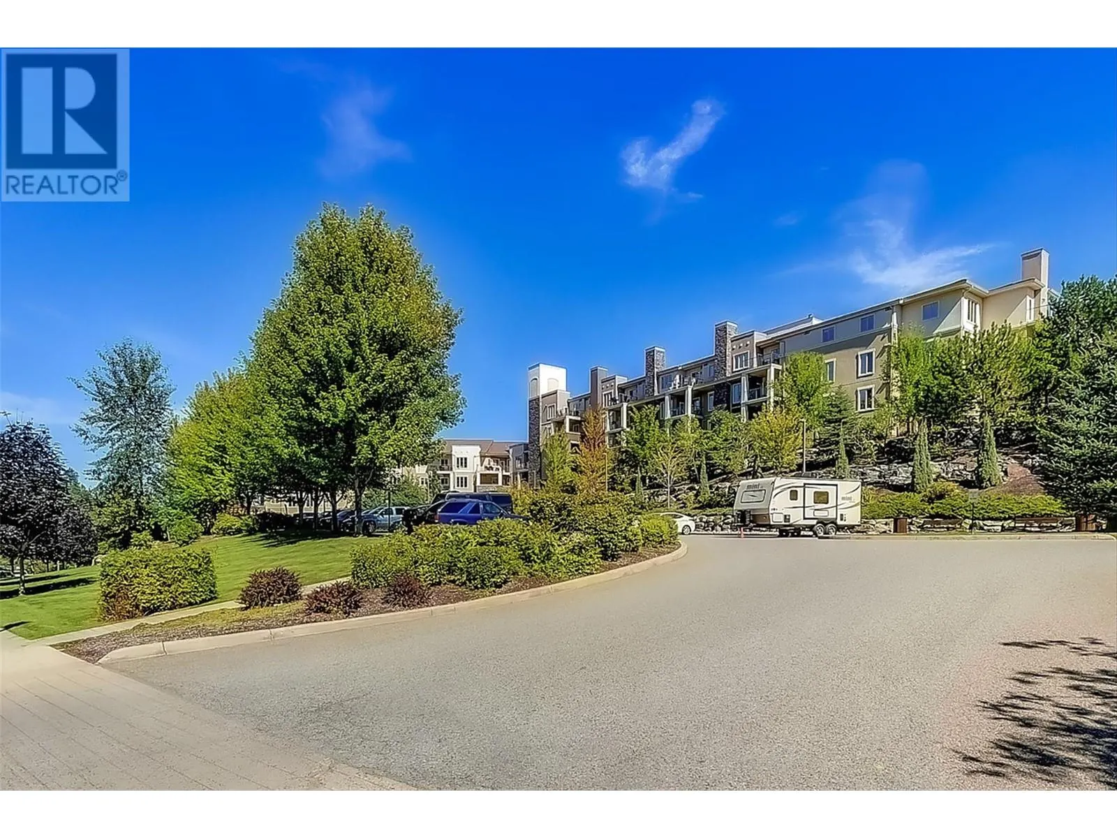 1875 Country Club Drive Unit# 1105
