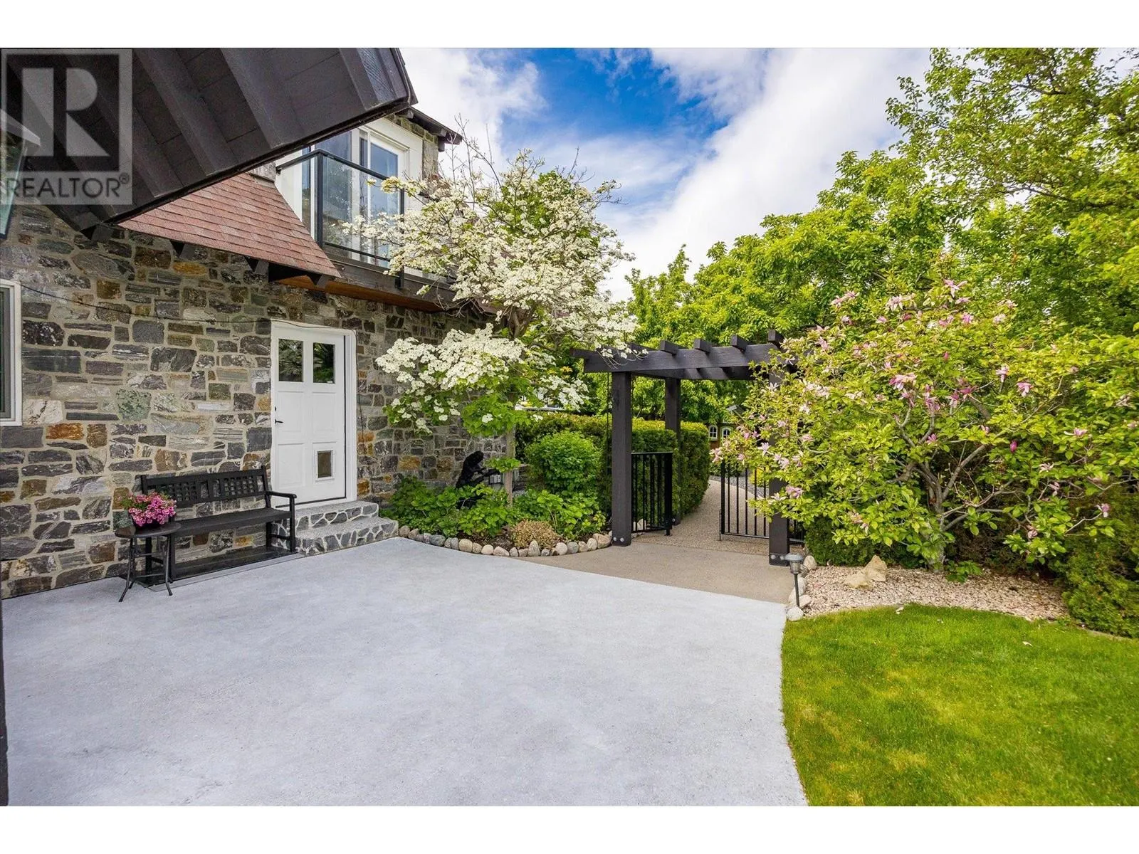 3105 Thacker Drive Unit# 7
