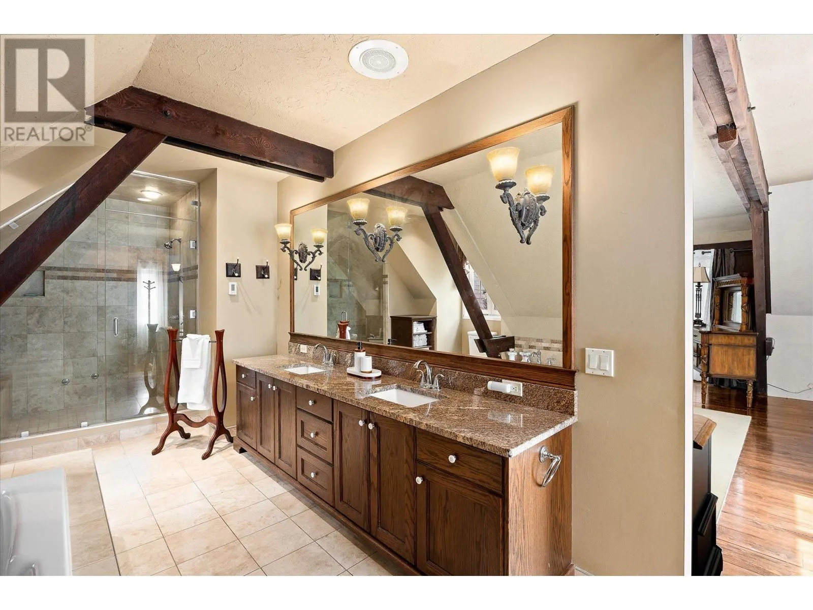3105 Thacker Drive Unit# 7