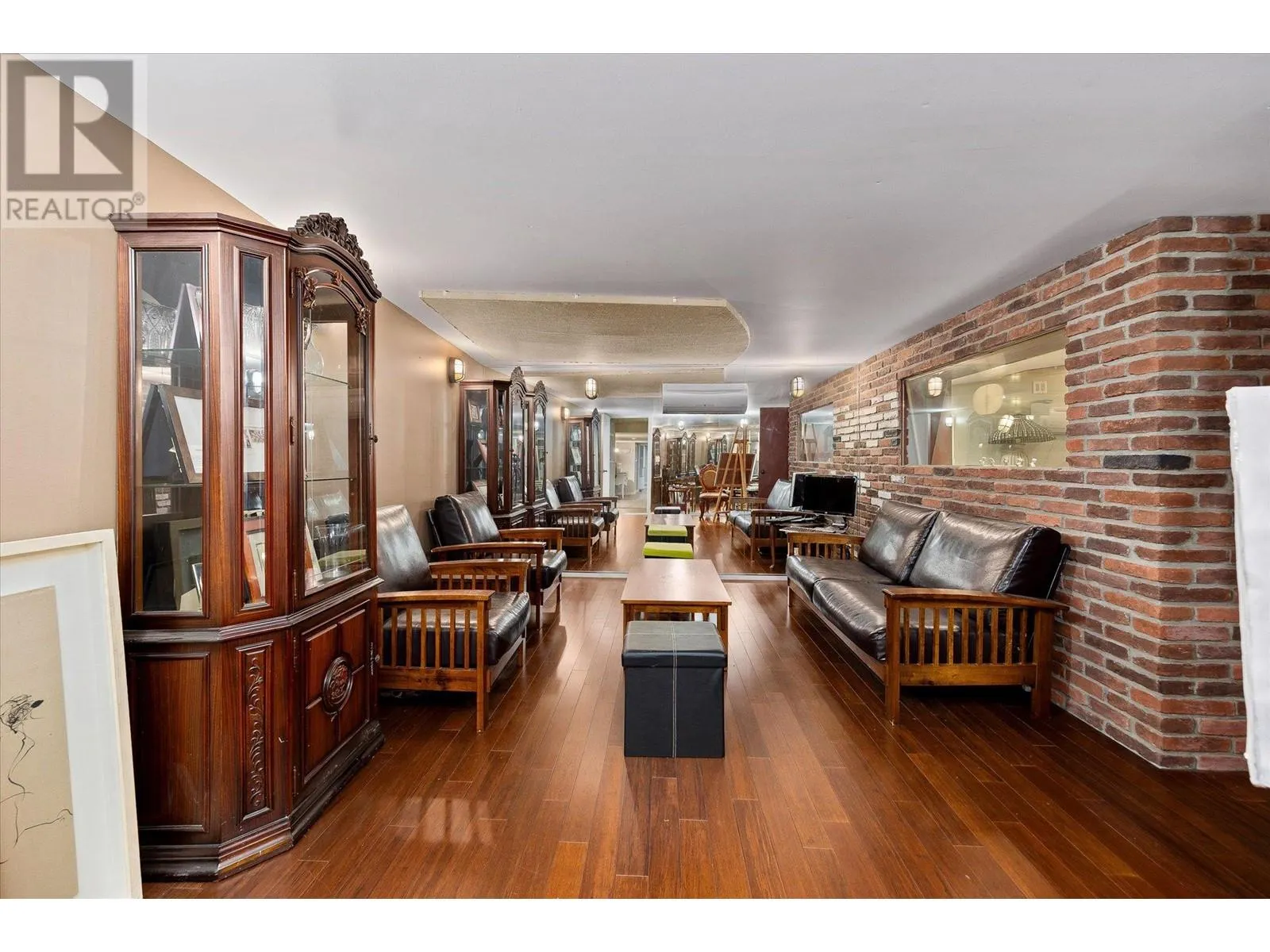 3105 Thacker Drive Unit# 7