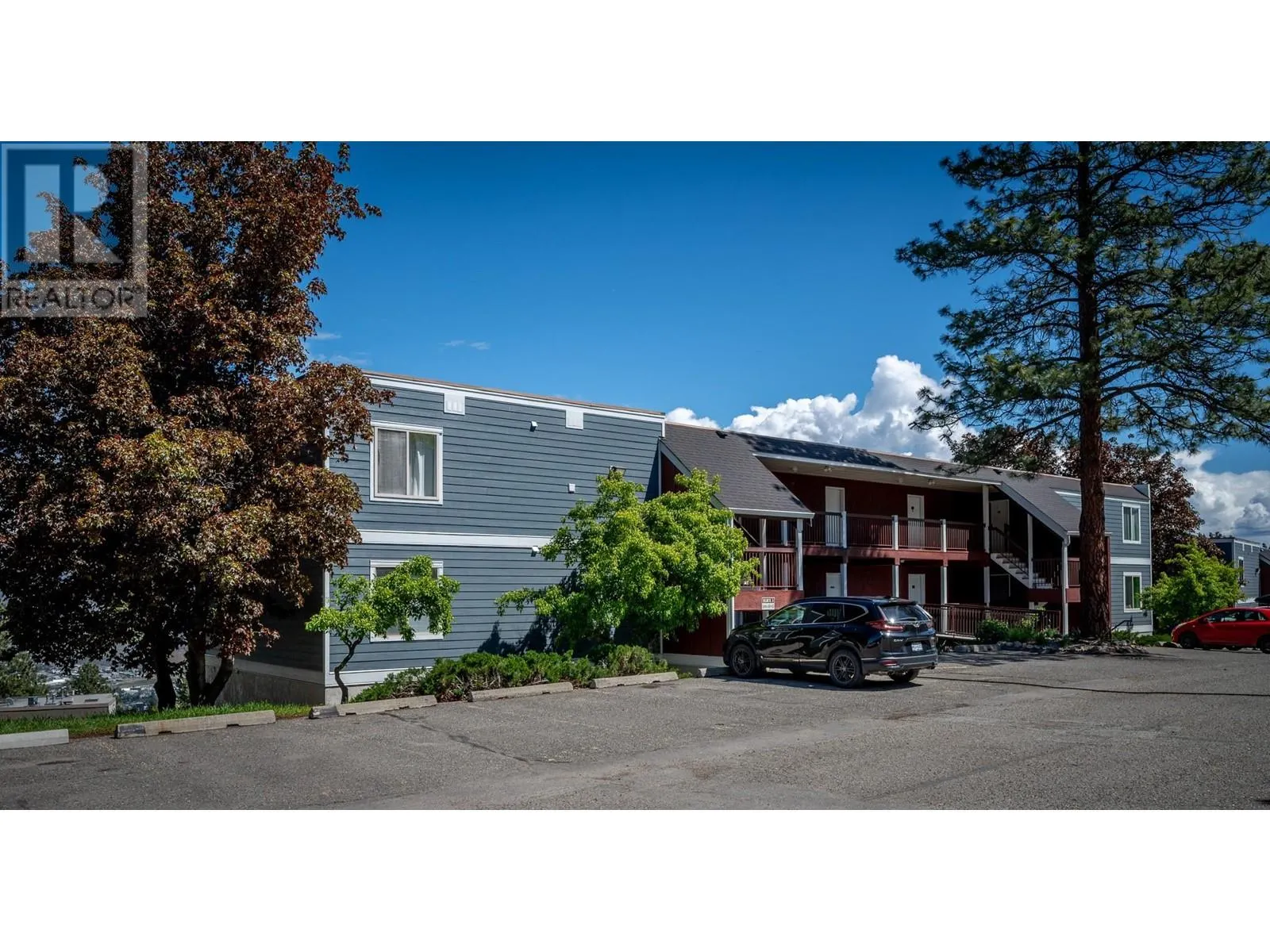 1810 Summit Drive Unit# 57