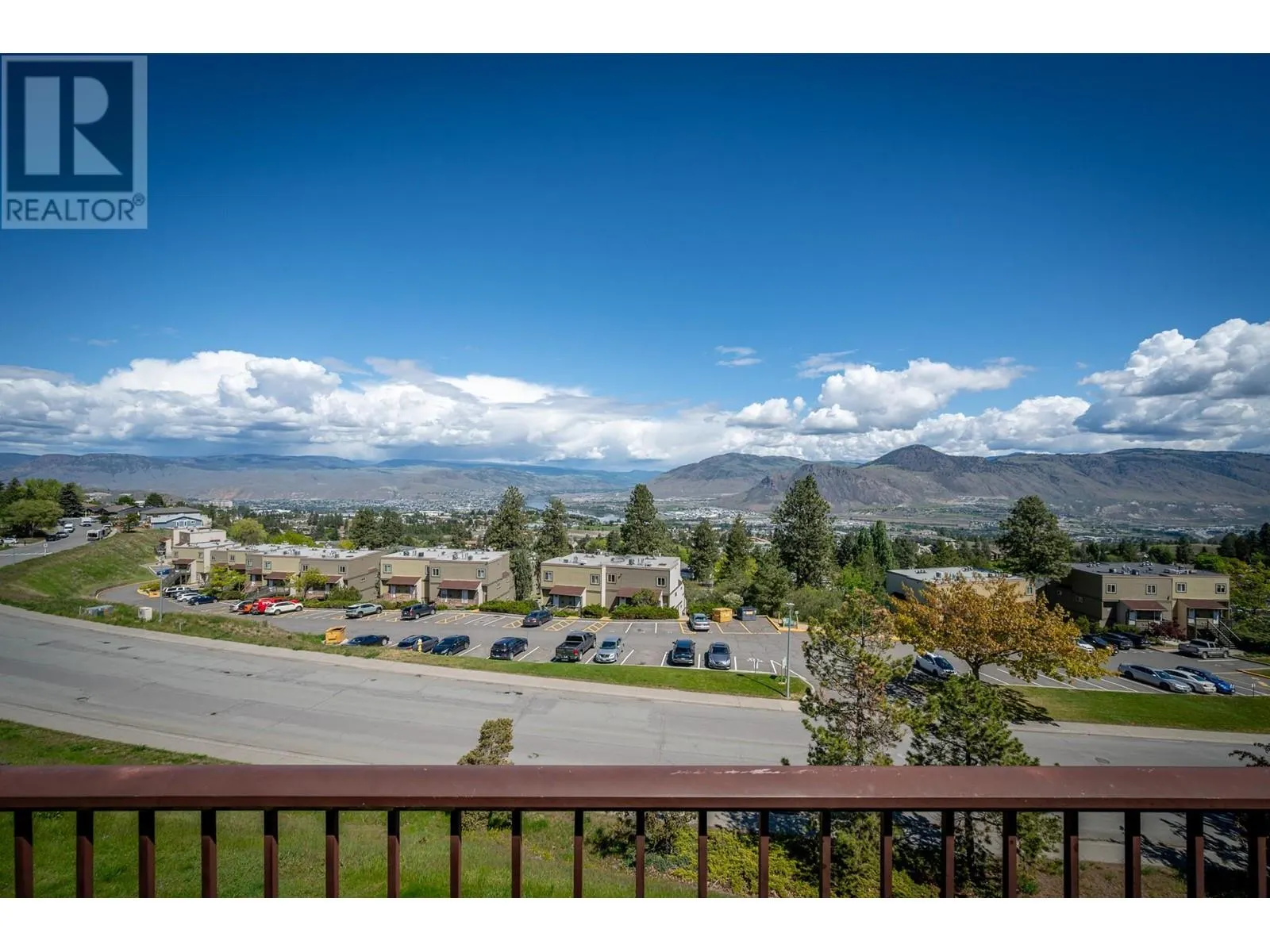 1810 Summit Drive Unit# 57