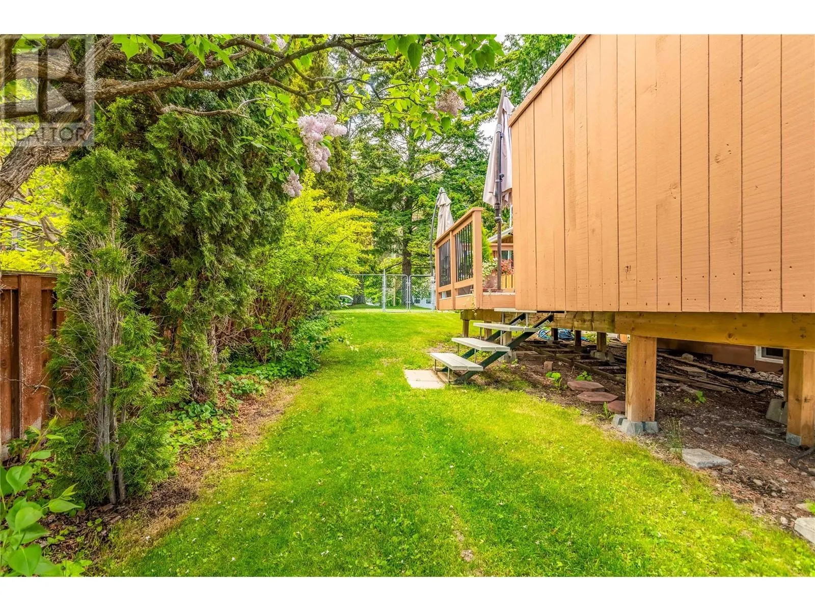 7281 Fintry Delta Road