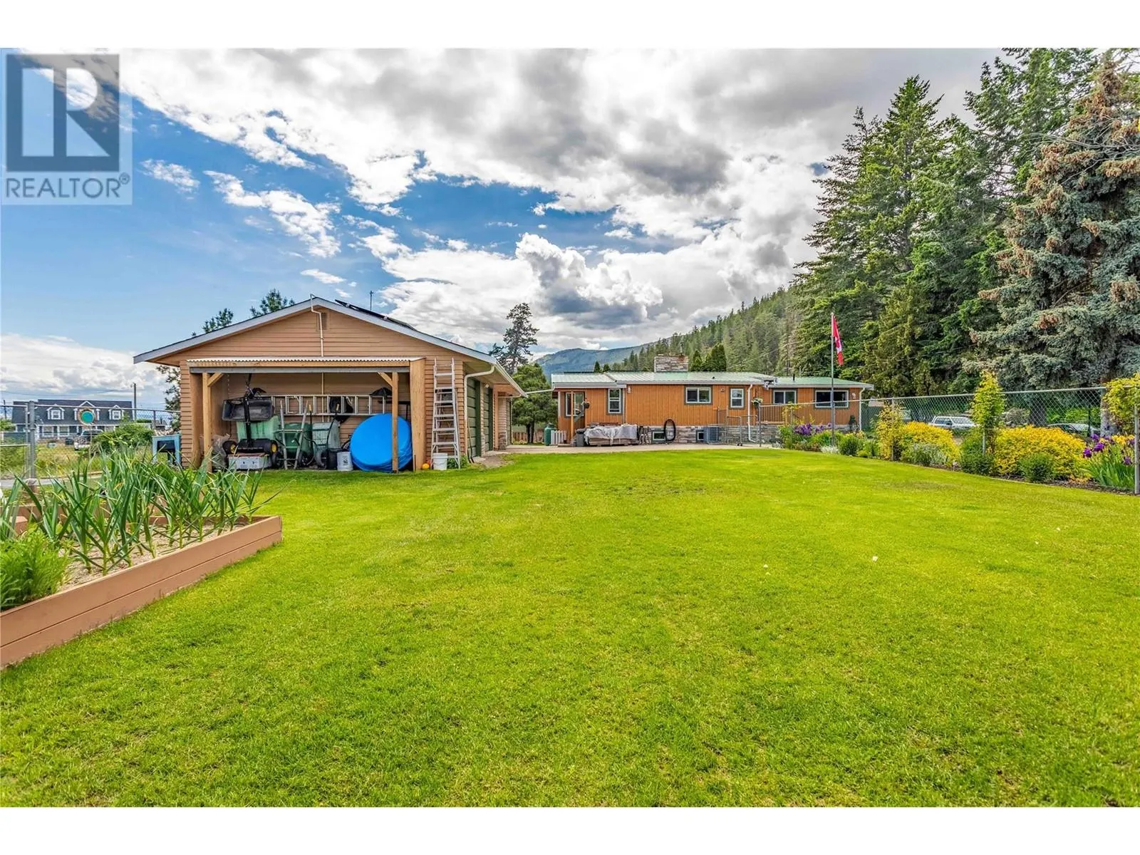 7281 Fintry Delta Road