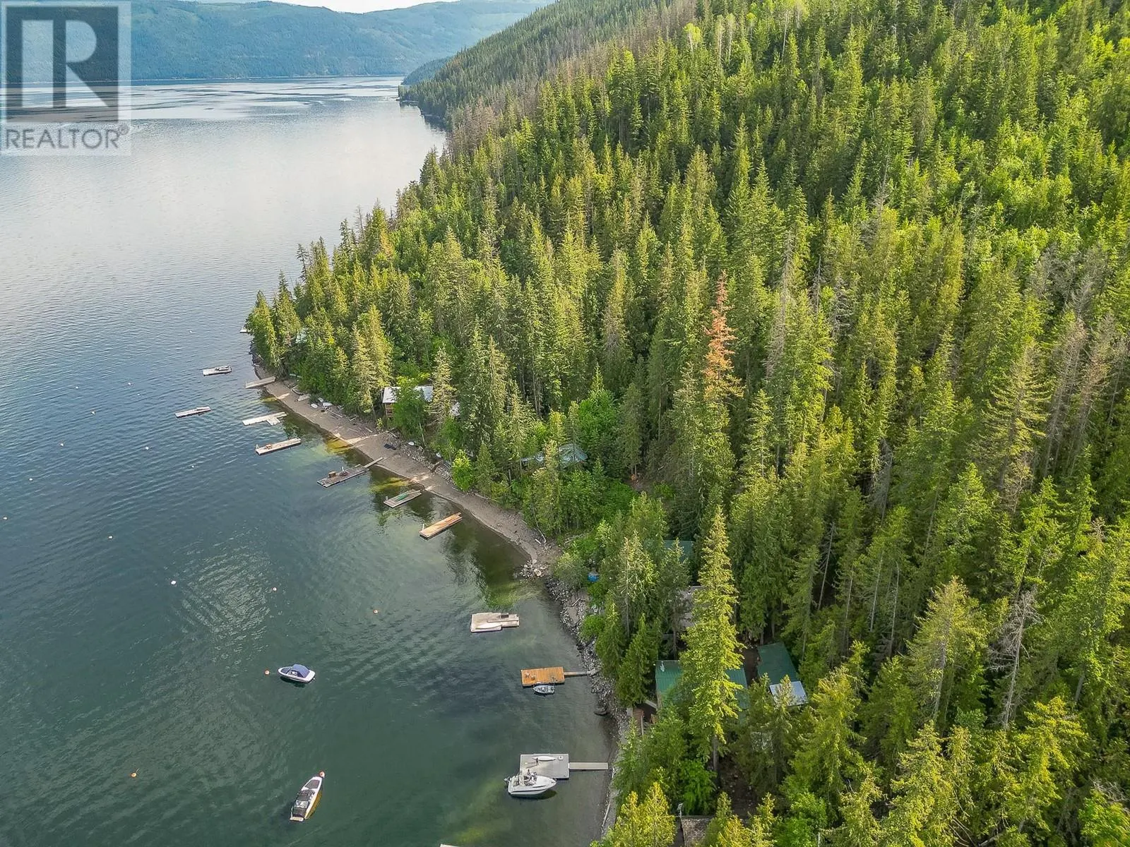 27 Crescent Bay