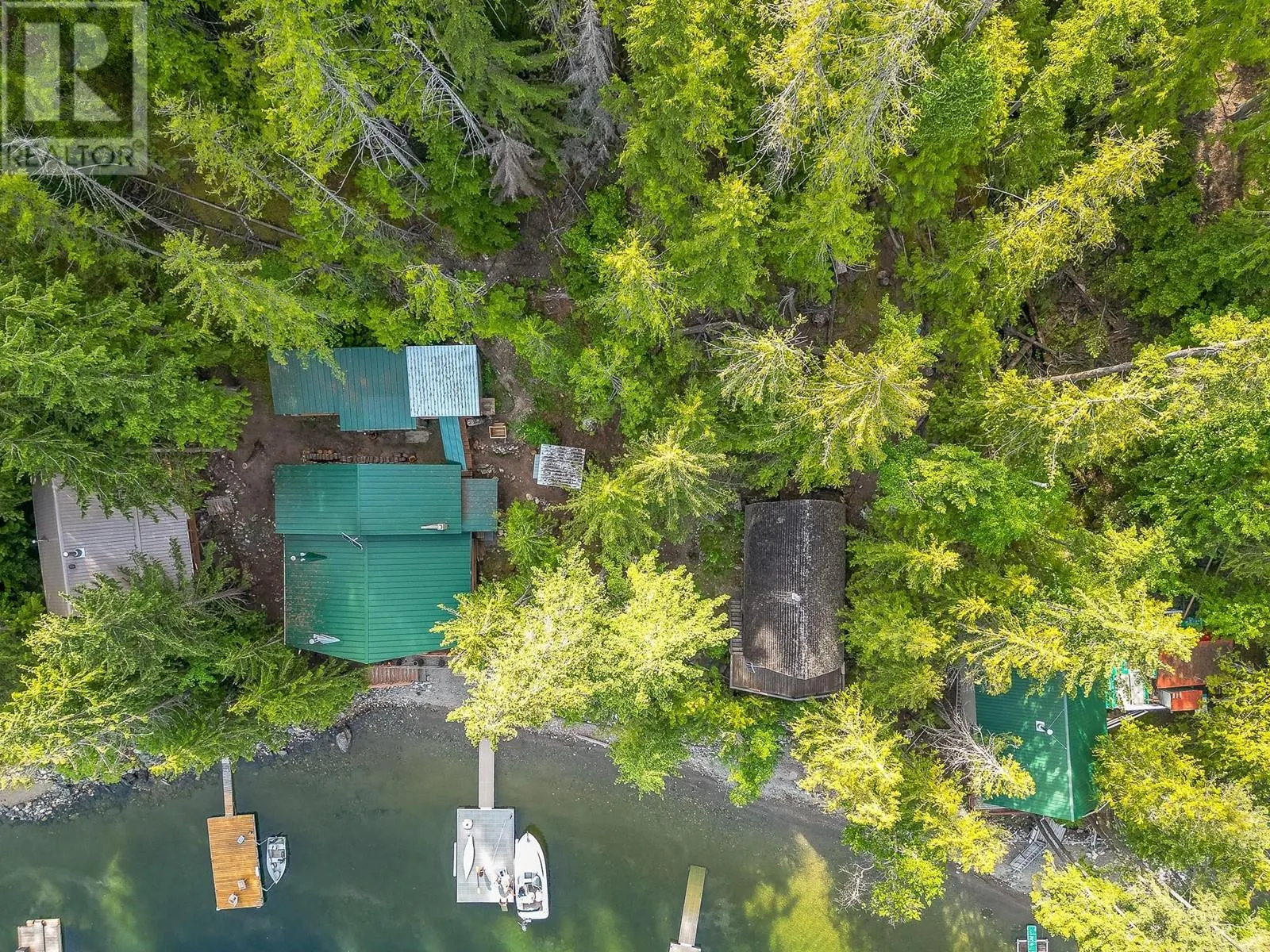27 Crescent Bay