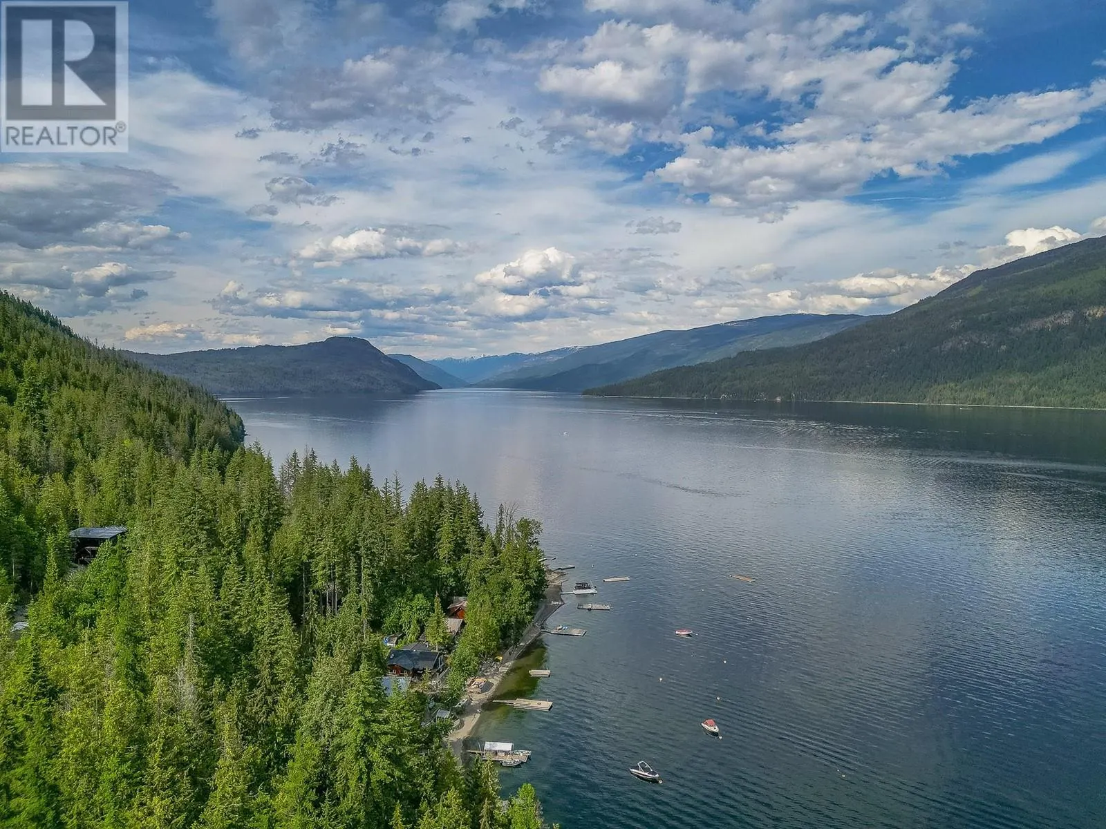 27 Crescent Bay