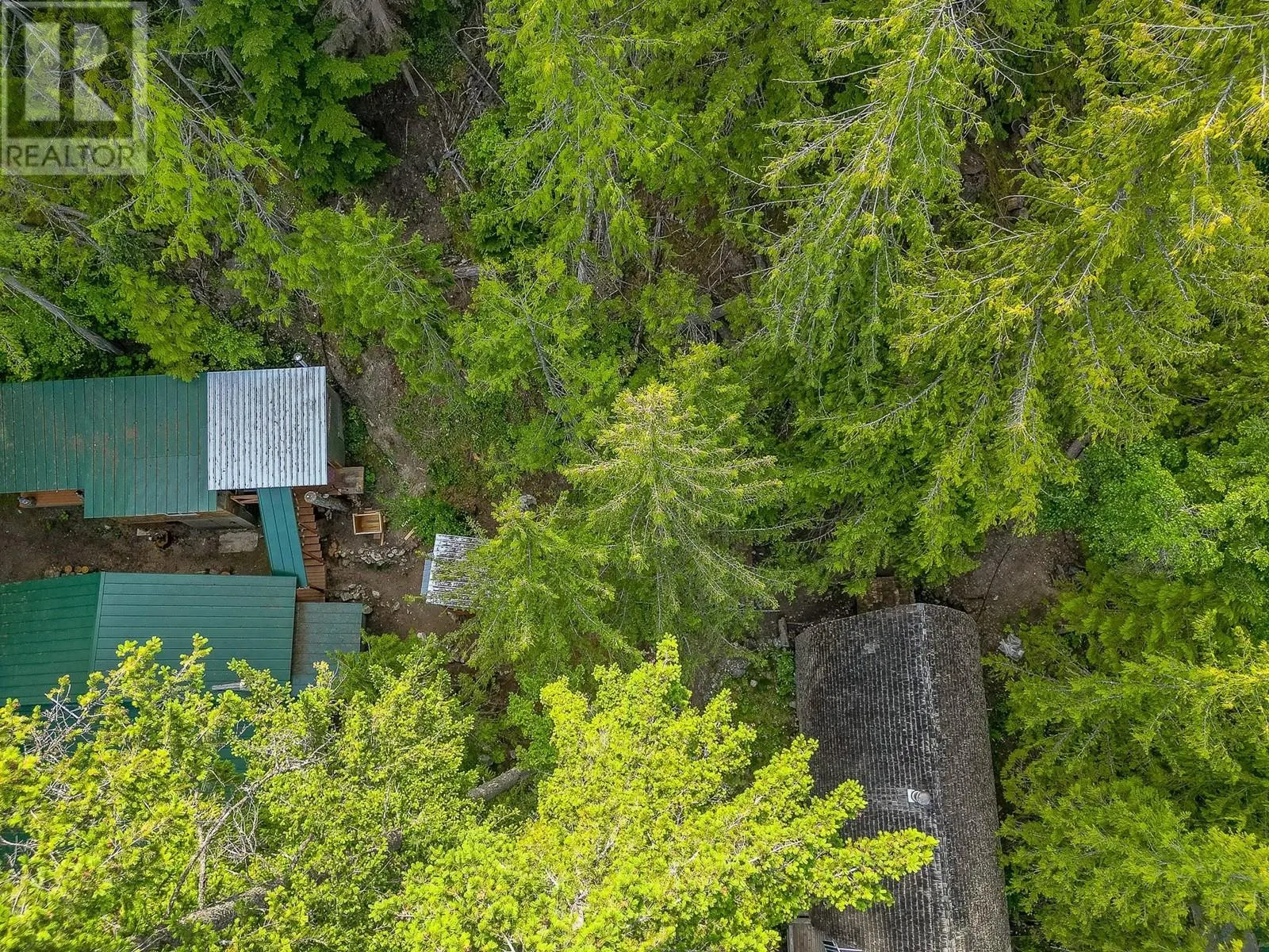 27 Crescent Bay