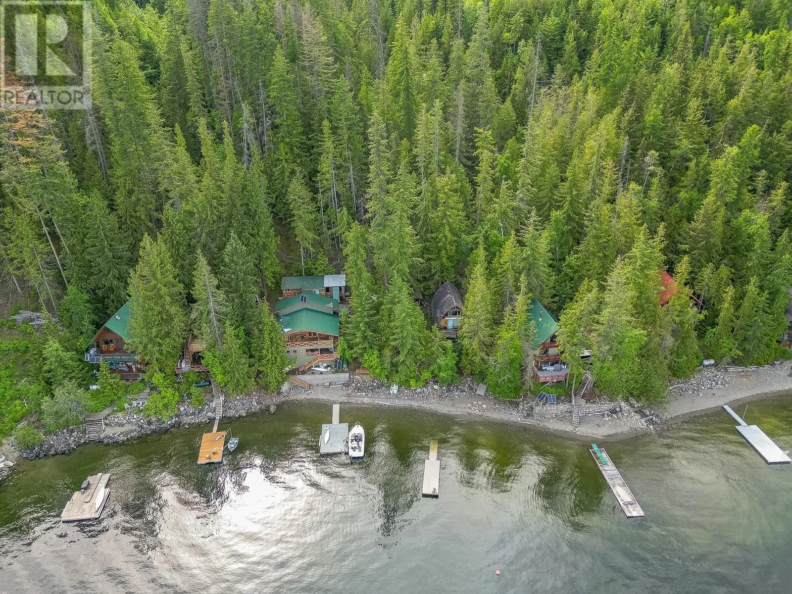 27 Crescent Bay