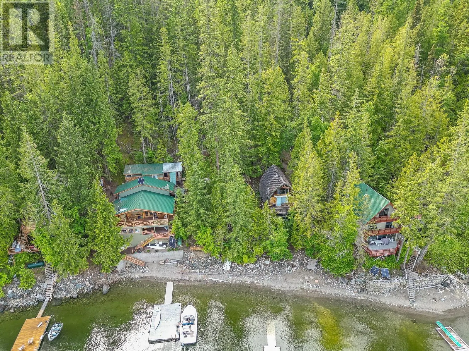 27 Crescent Bay