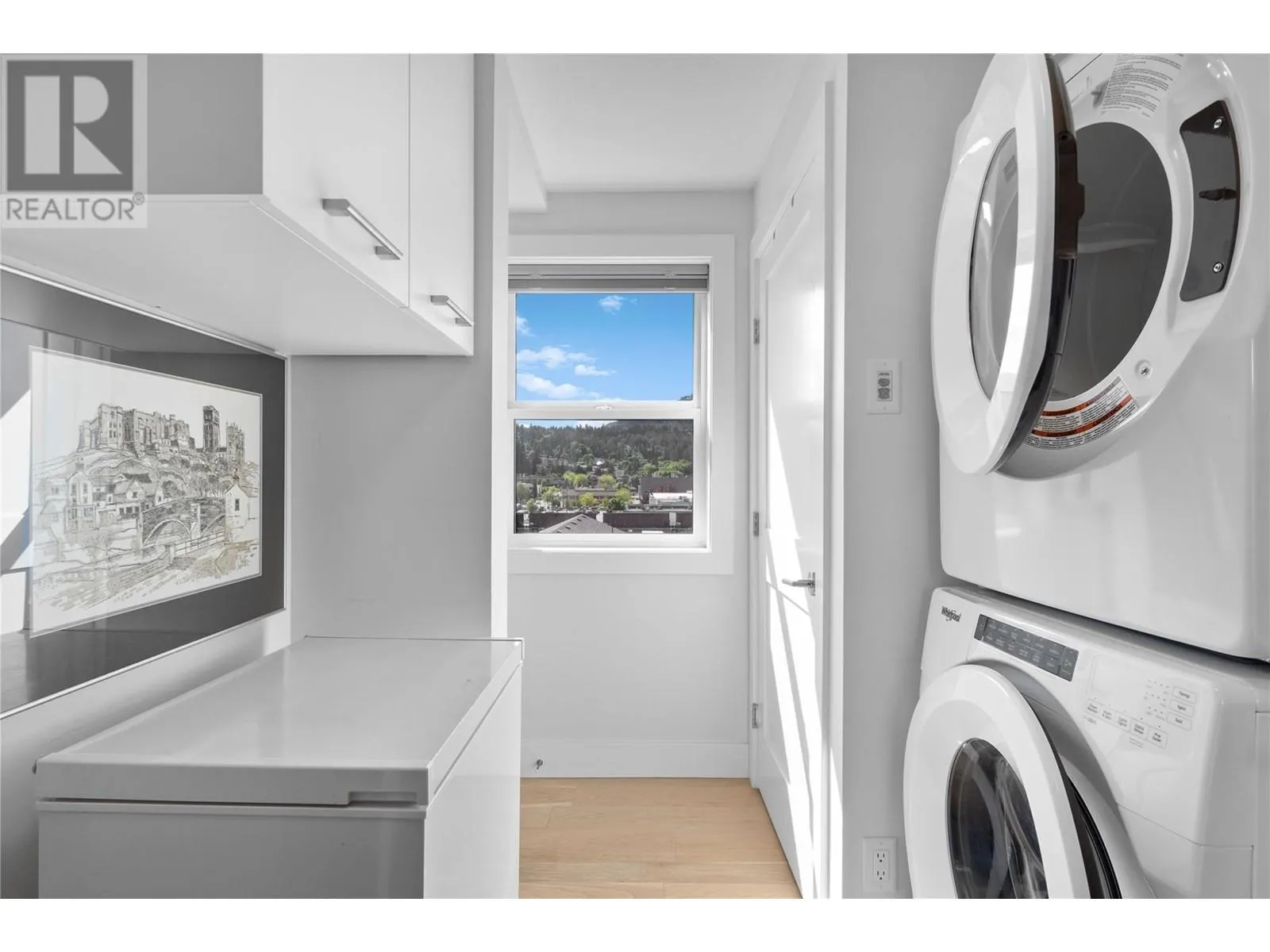 131 Harbourfront Drive NE Unit# 501