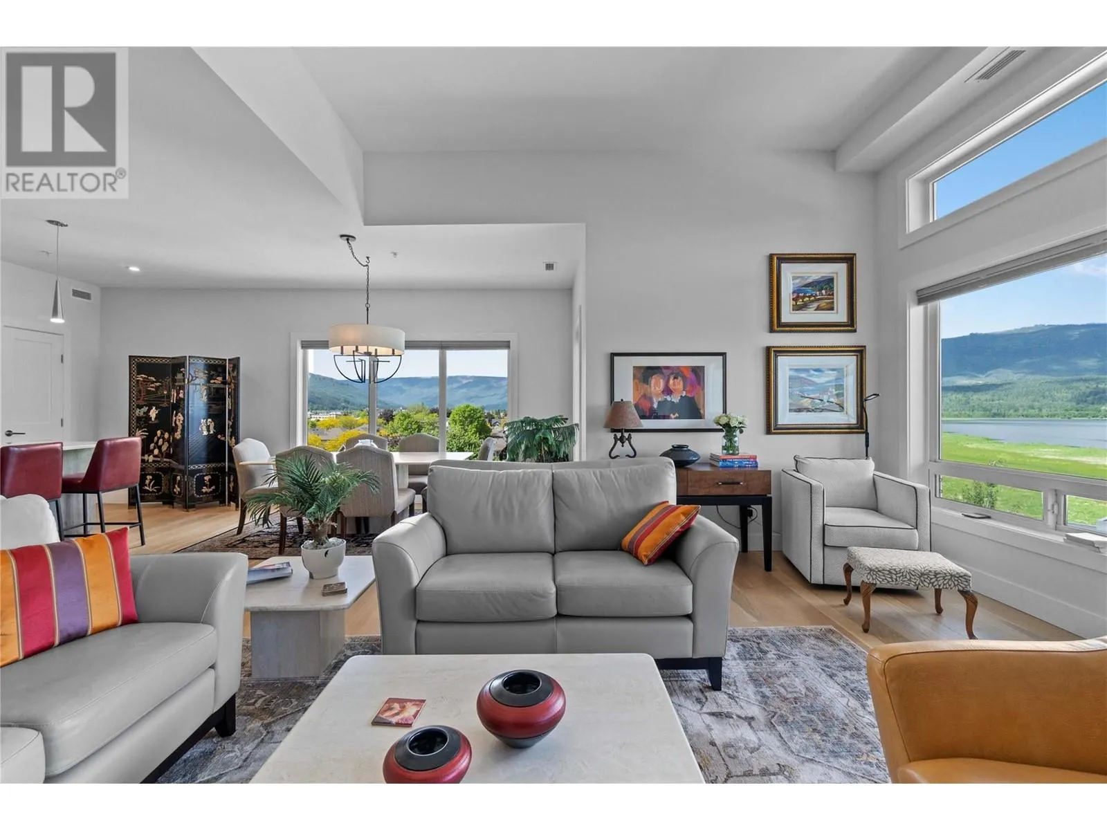 131 Harbourfront Drive NE Unit# 501