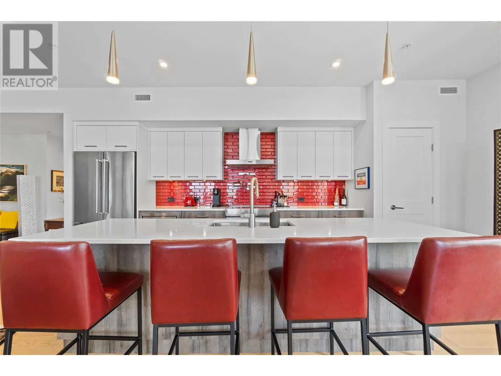 131 Harbourfront Drive NE Unit# 501