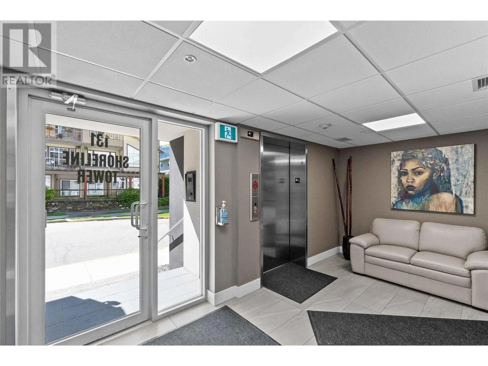 131 Harbourfront Drive NE Unit# 501