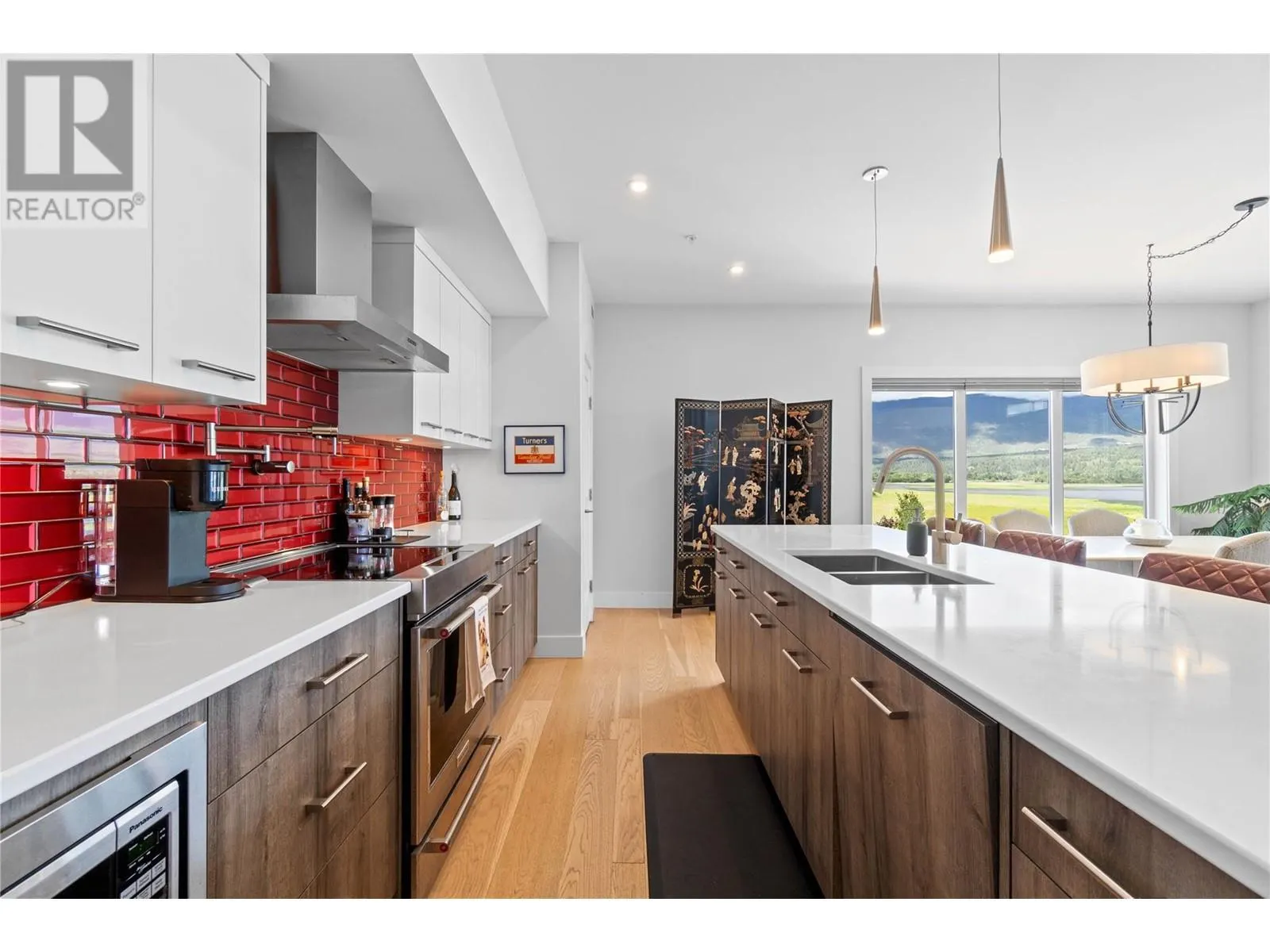 131 Harbourfront Drive NE Unit# 501