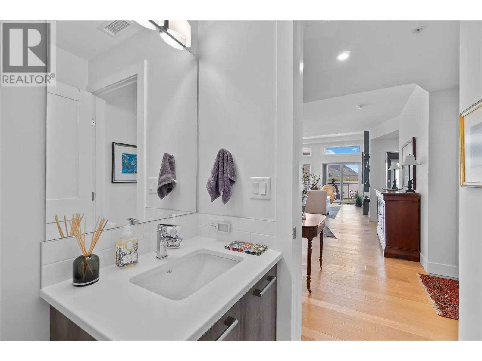 131 Harbourfront Drive NE Unit# 501