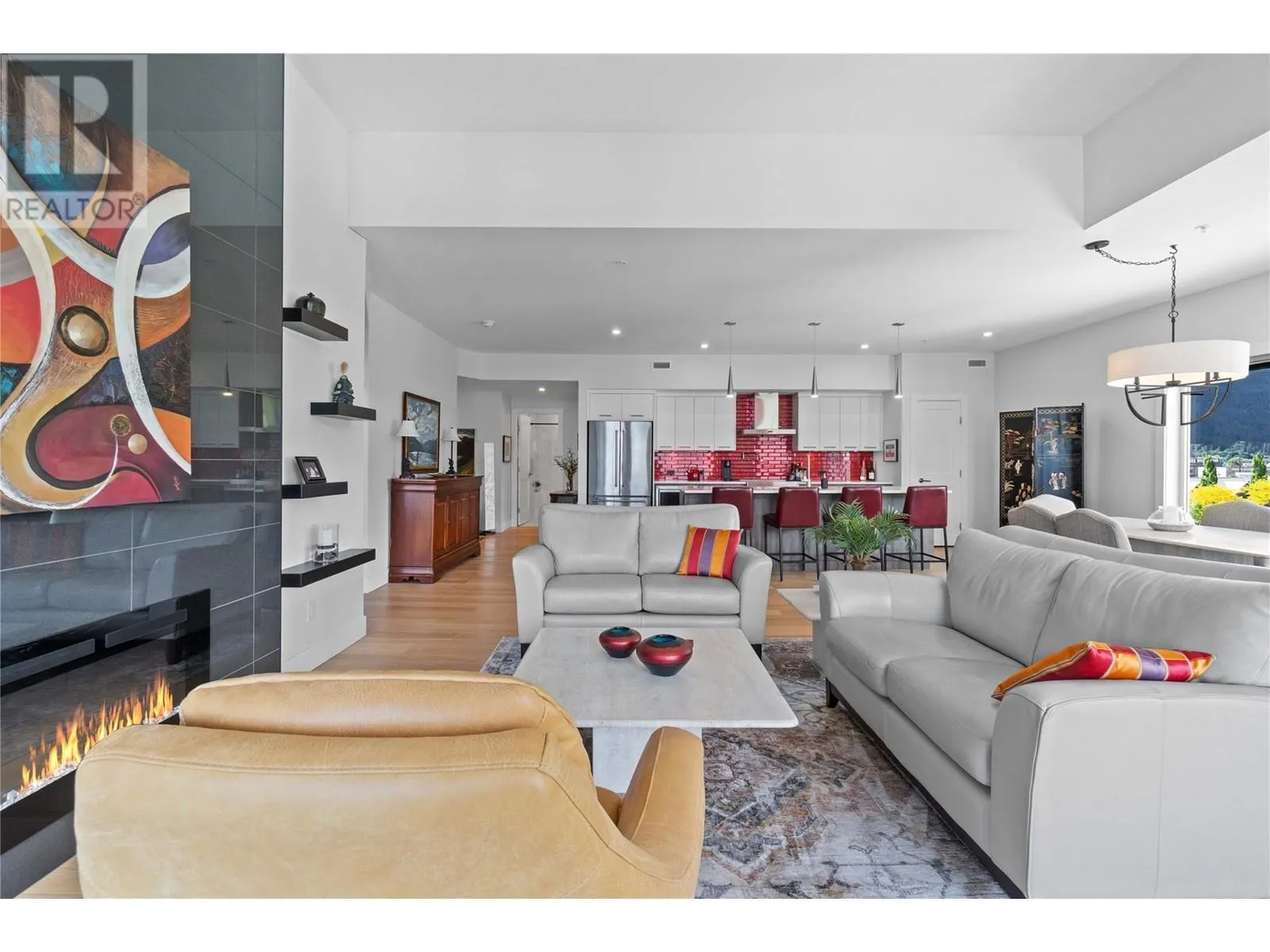 131 Harbourfront Drive NE Unit# 501