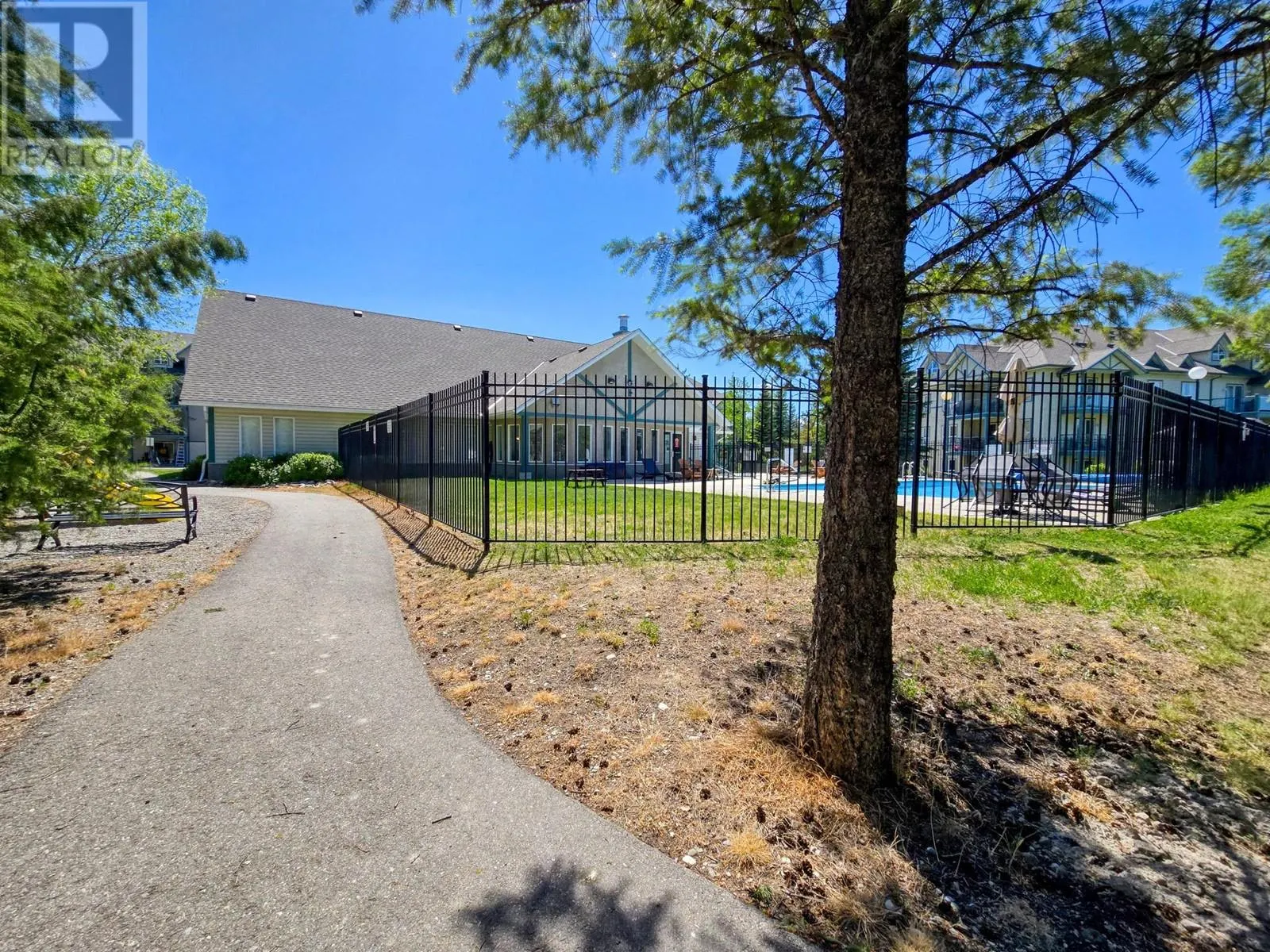 4767 Forsters Landing Road Unit# 212