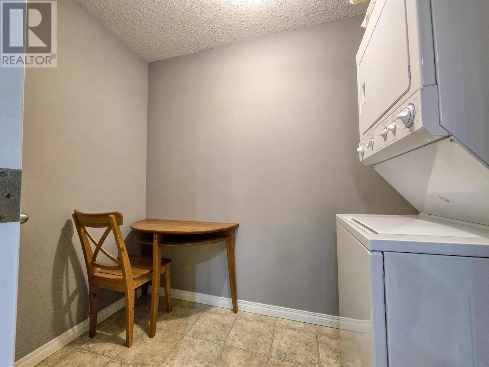 4767 Forsters Landing Road Unit# 212