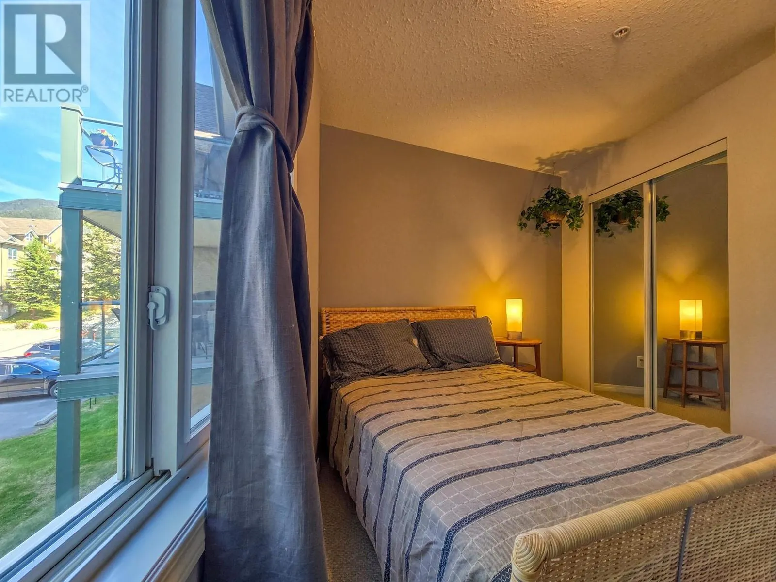 4767 Forsters Landing Road Unit# 212