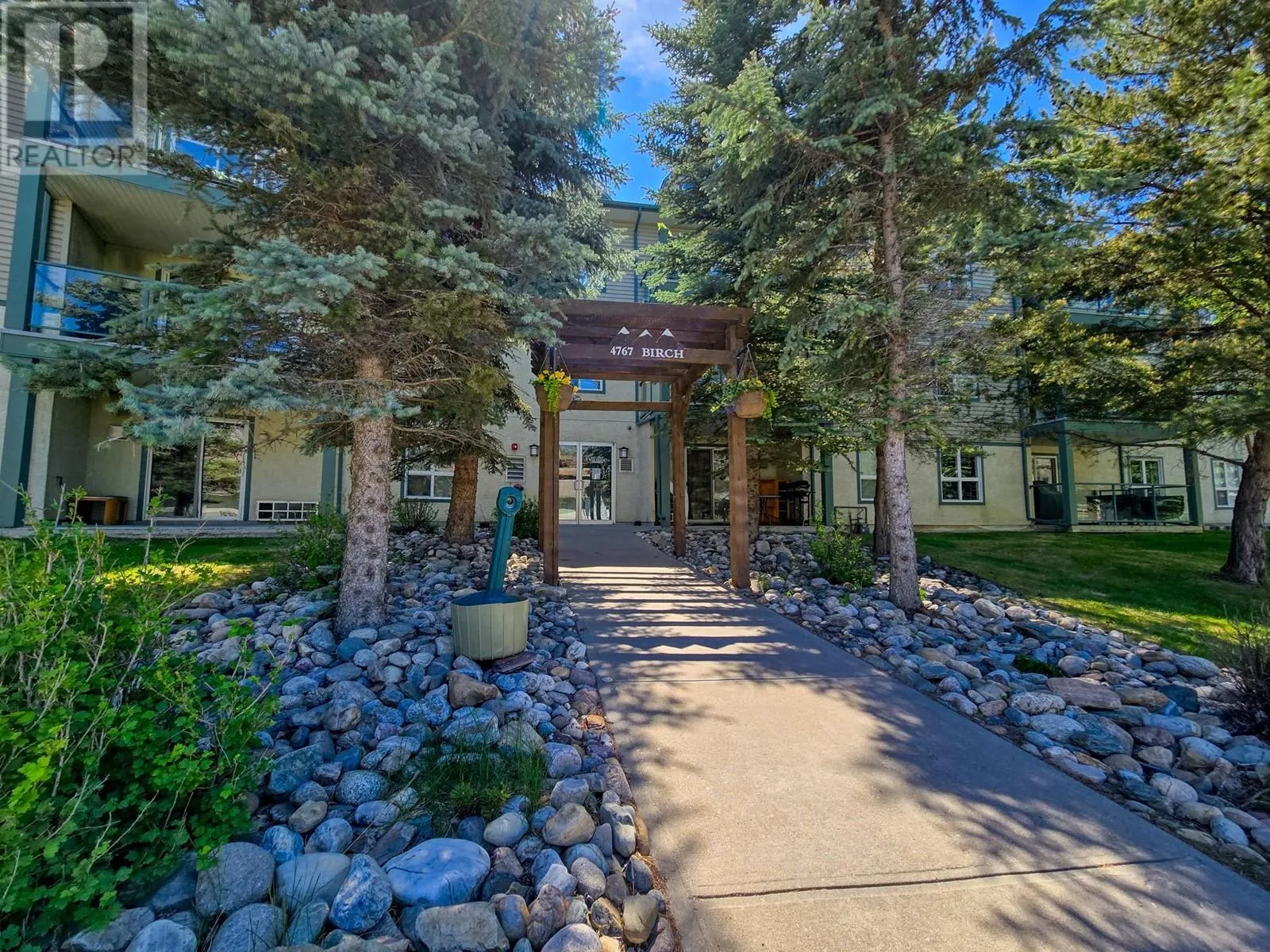 4767 Forsters Landing Road Unit# 212