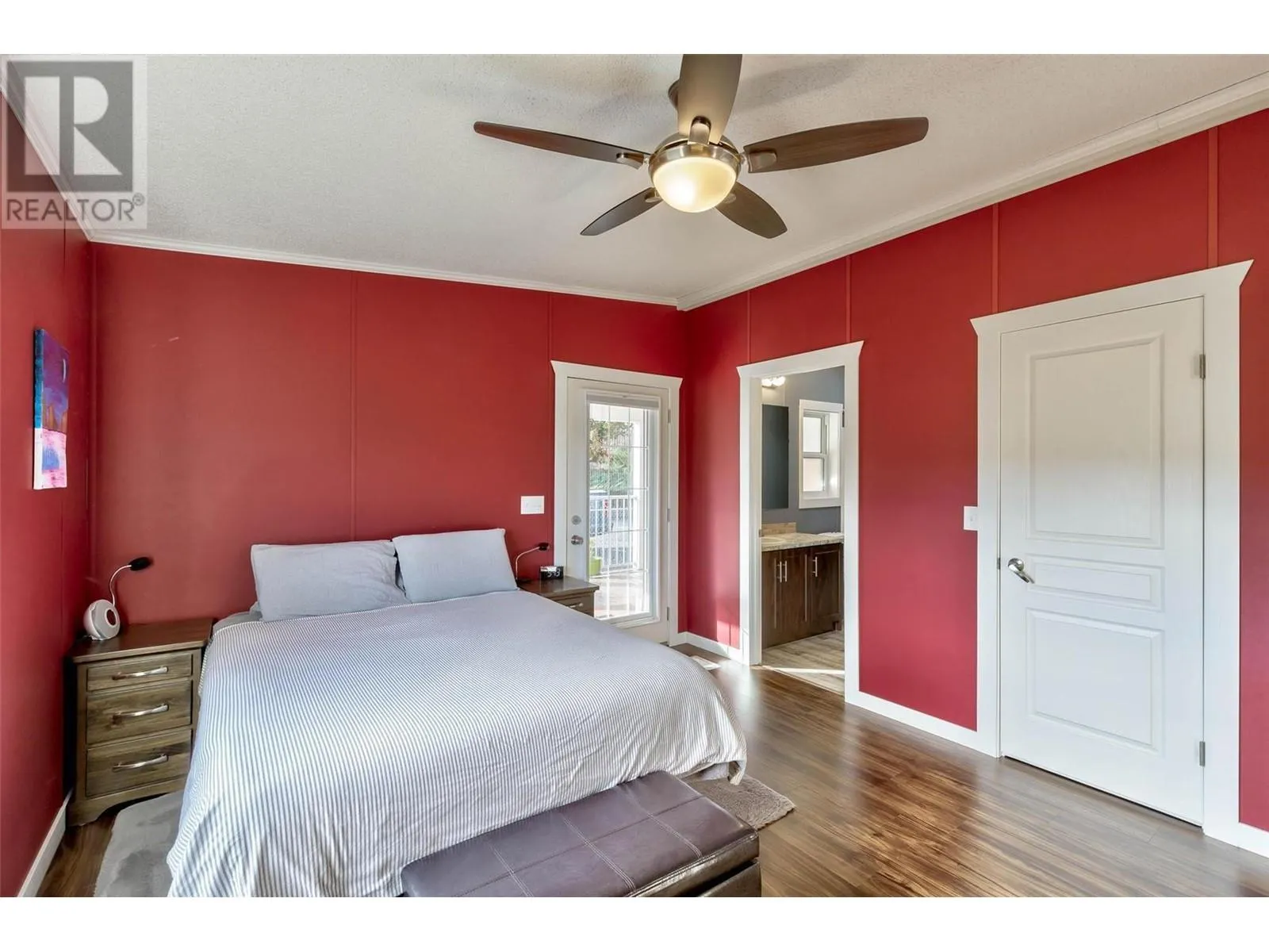 5155 Chute Lake Road Unit# 103