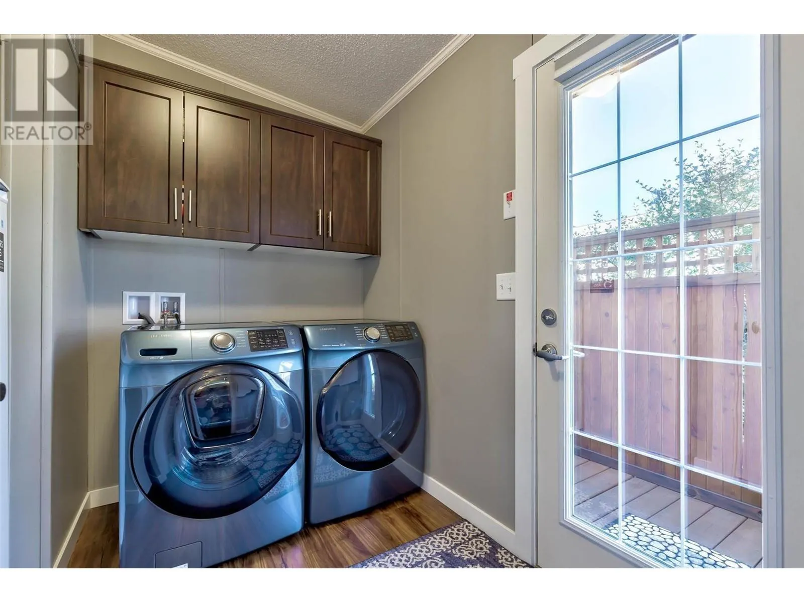 5155 Chute Lake Road Unit# 103