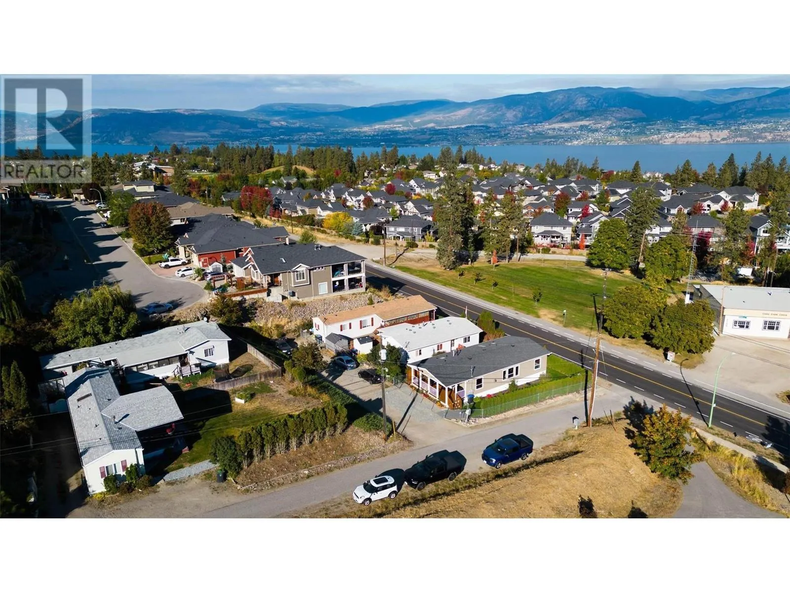 5155 Chute Lake Road Unit# 103