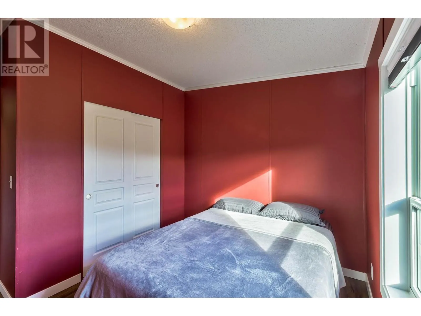 5155 Chute Lake Road Unit# 103