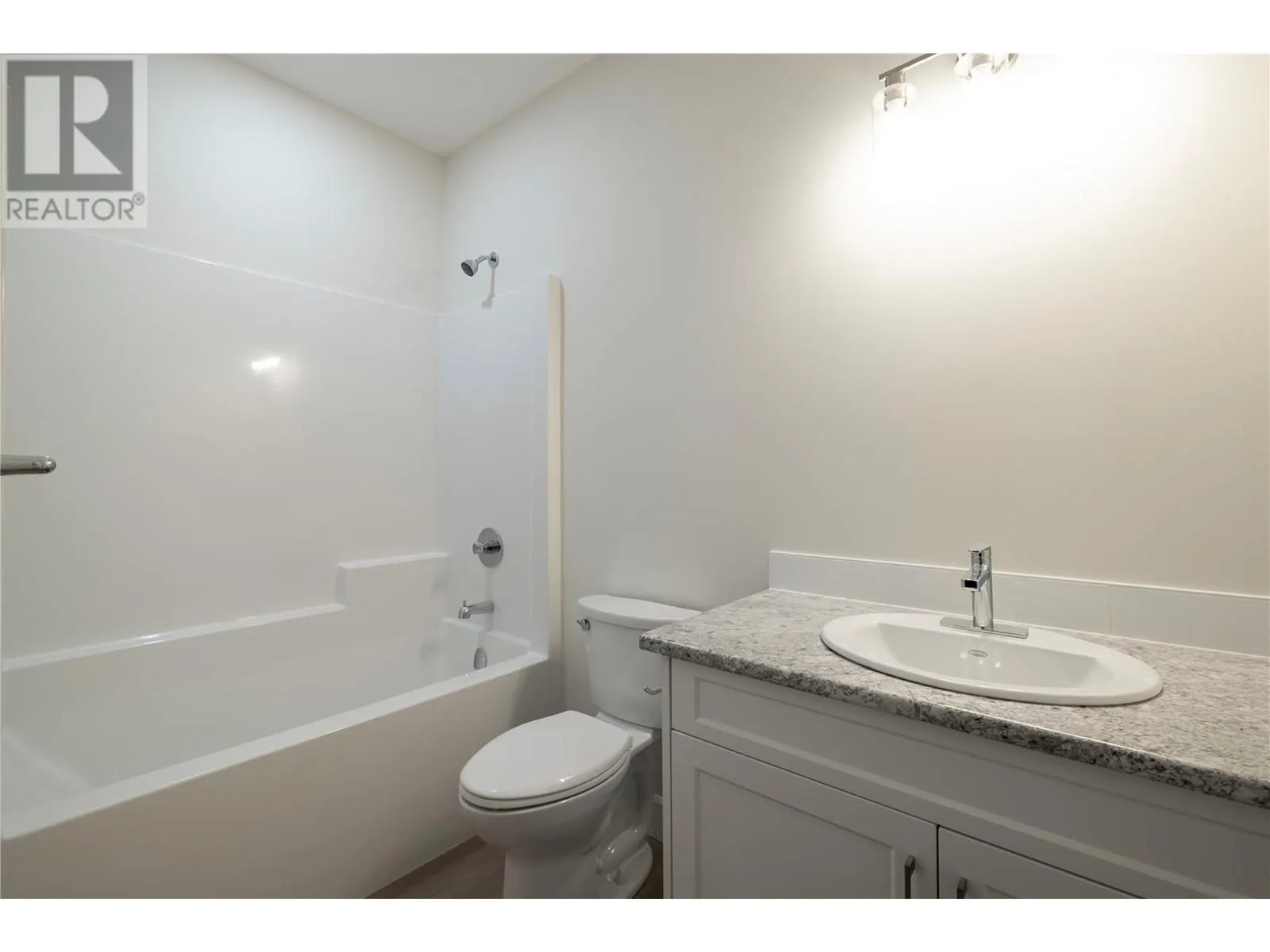 806 Cliff Avenue Unit# 102