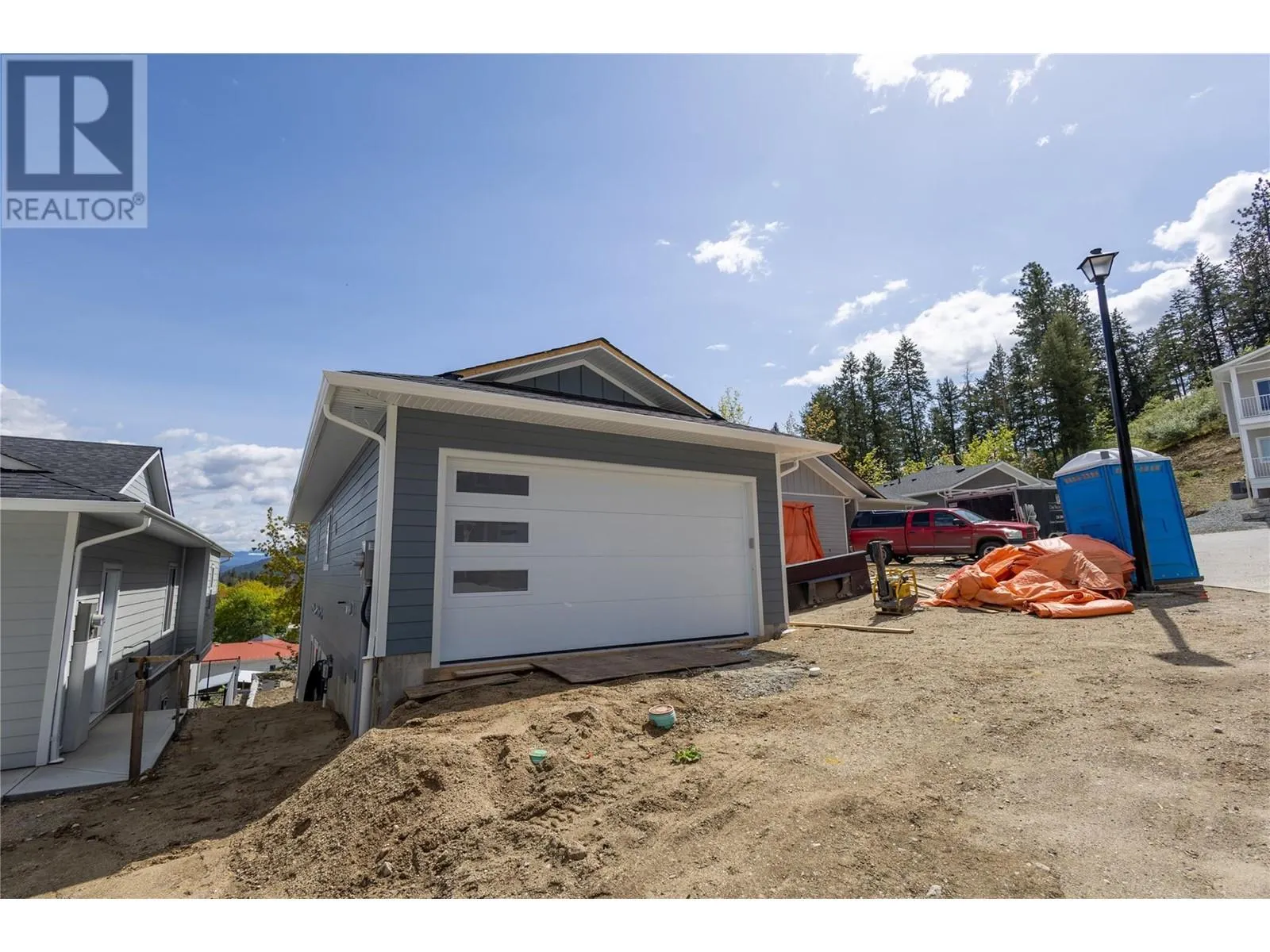 806 Cliff Avenue Unit# 102