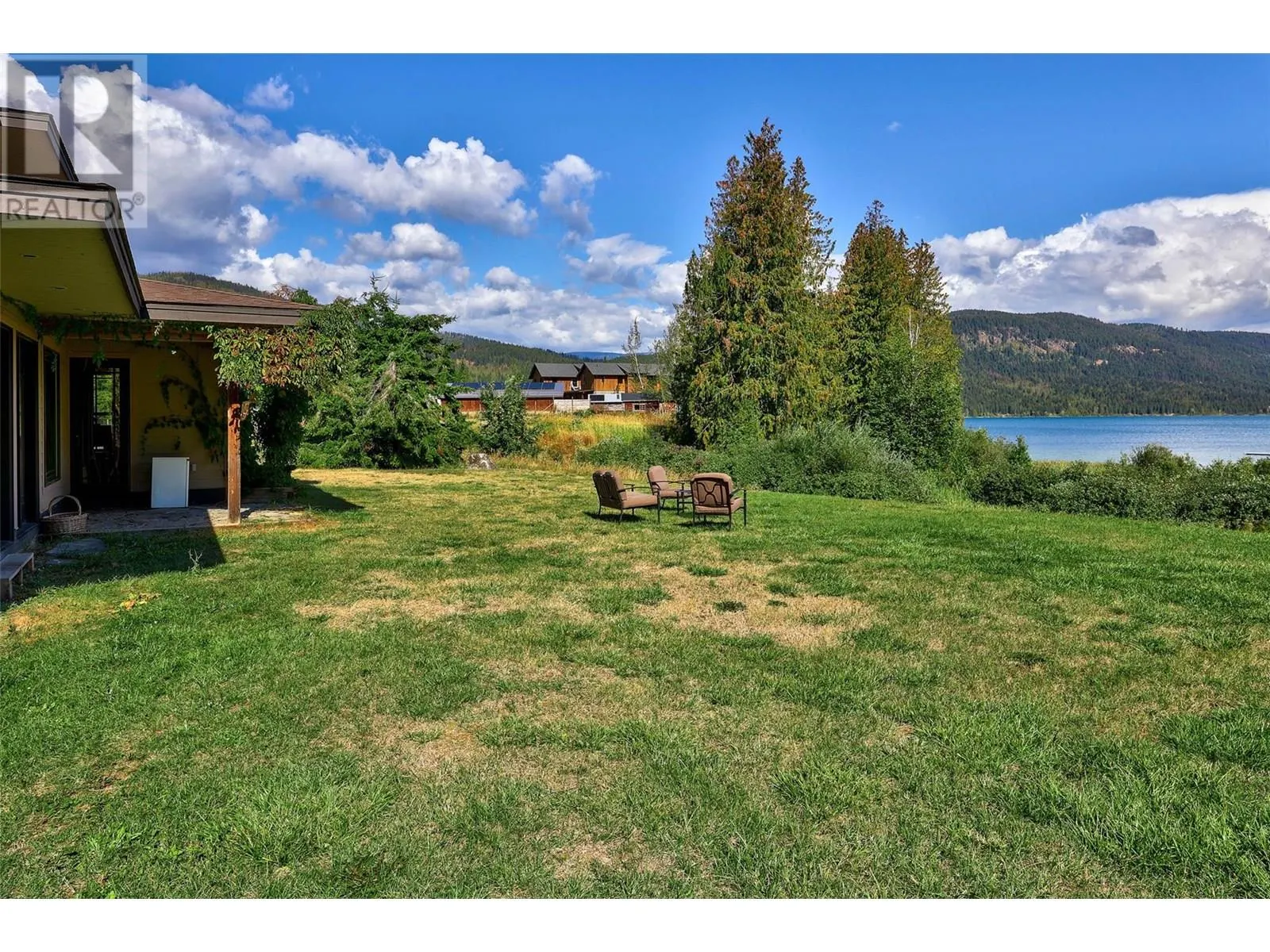 3832 Pakka Road