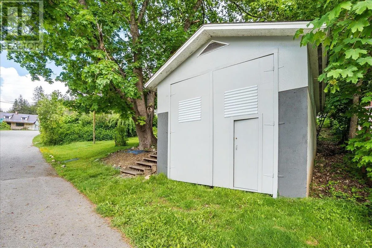 3164 MURRAY Road