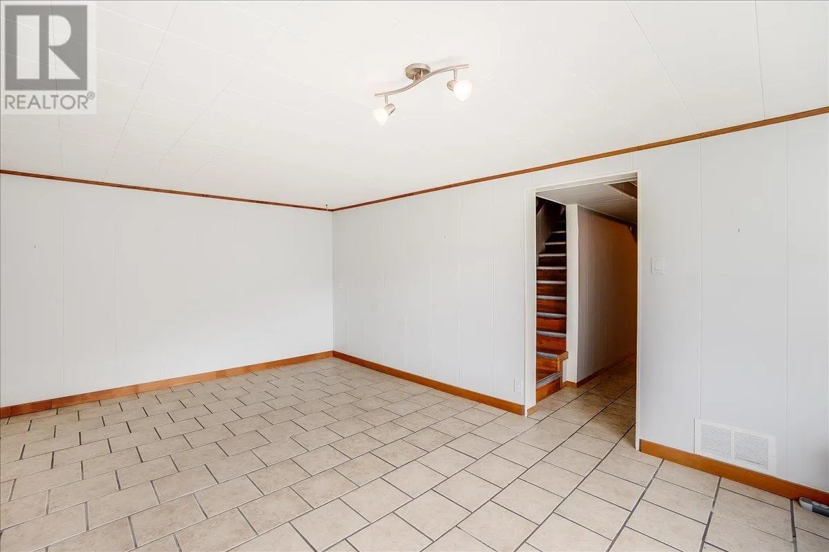3164 MURRAY Road
