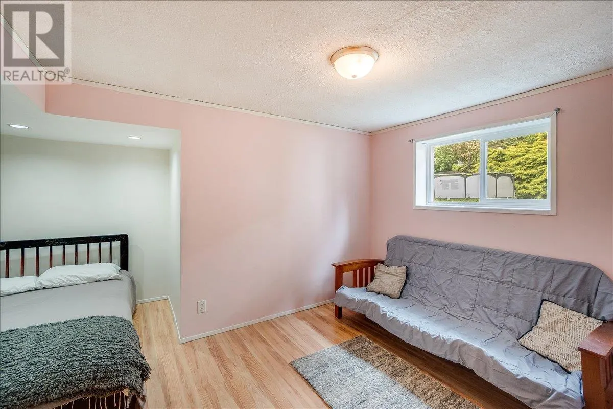 3164 MURRAY Road