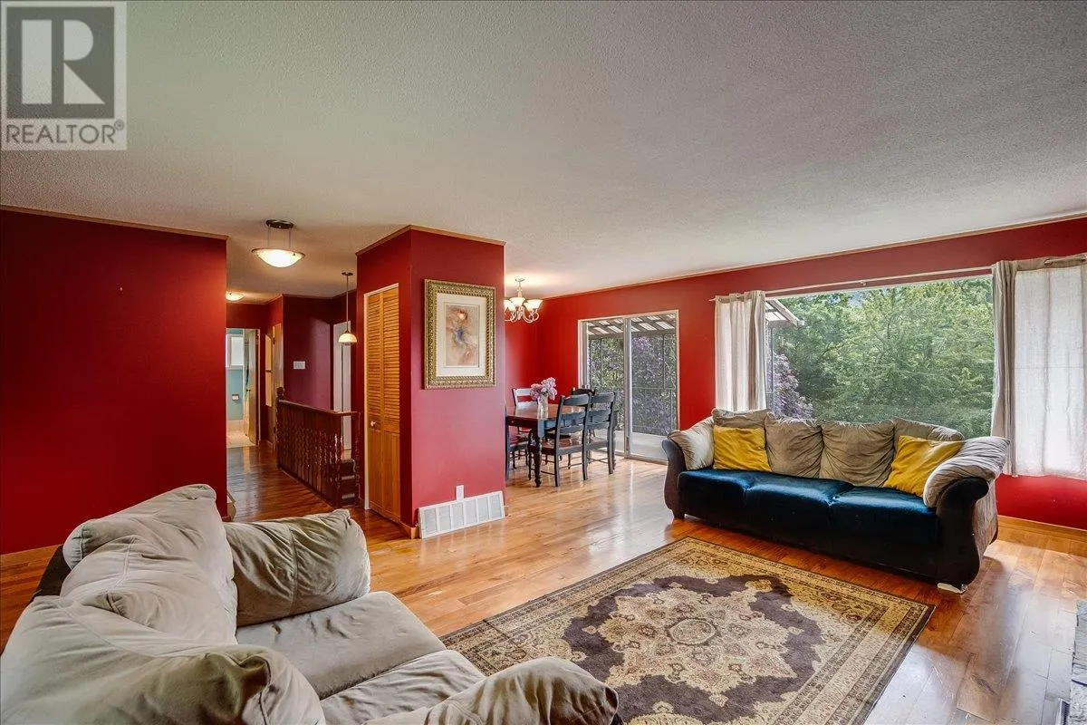 3164 MURRAY Road