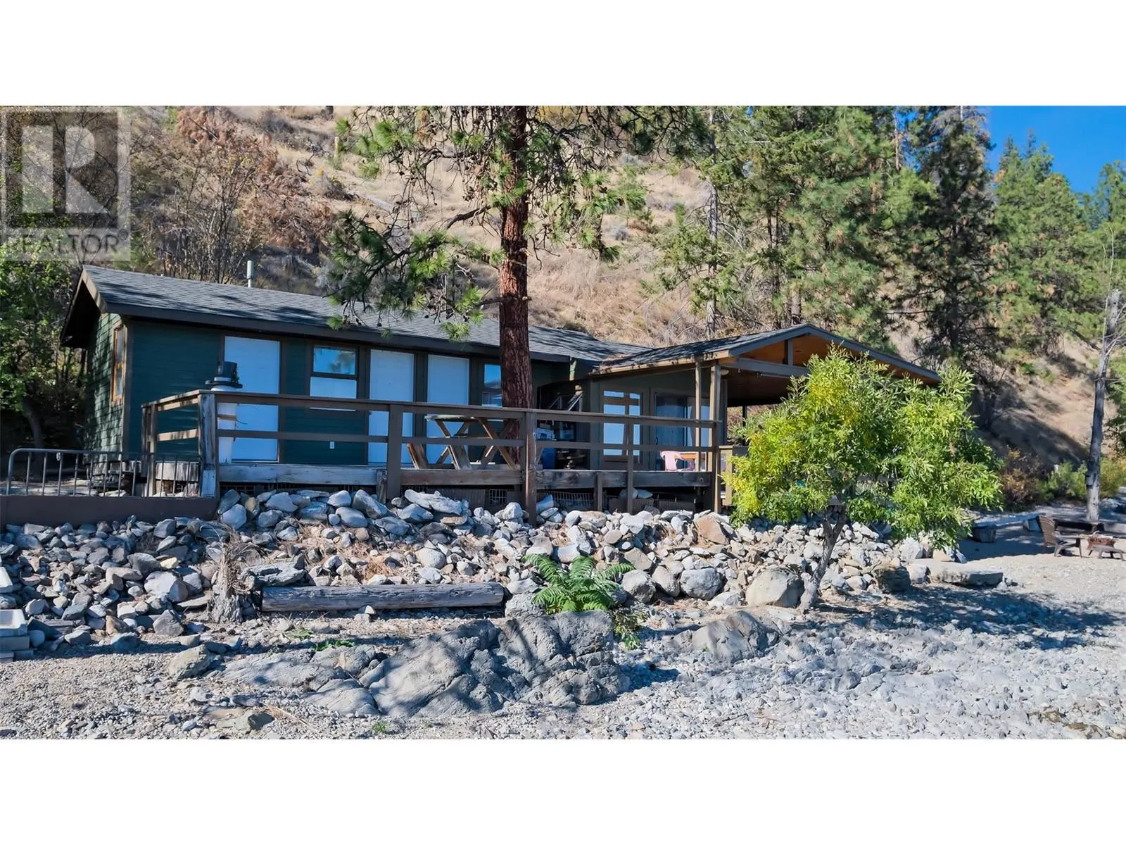 6805 Highway 97 S
