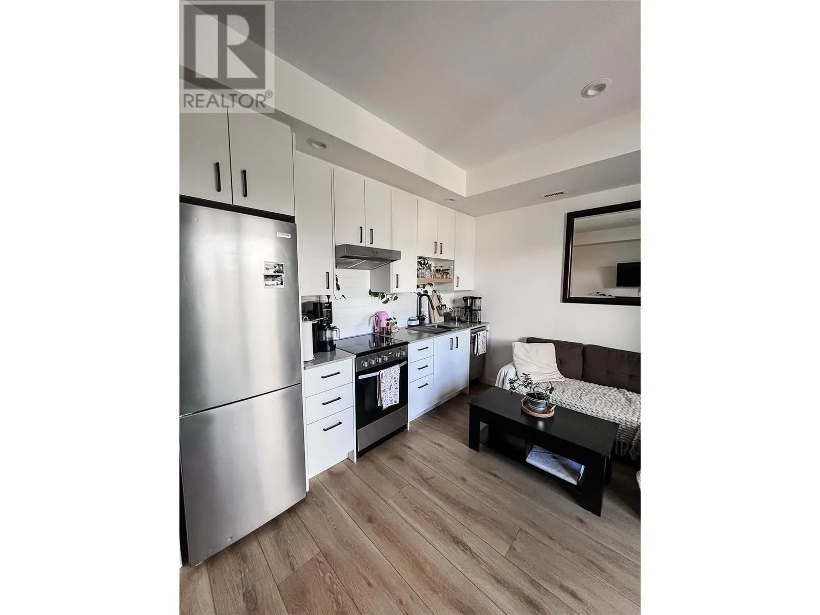 660 Cawston Avenue Unit# 410