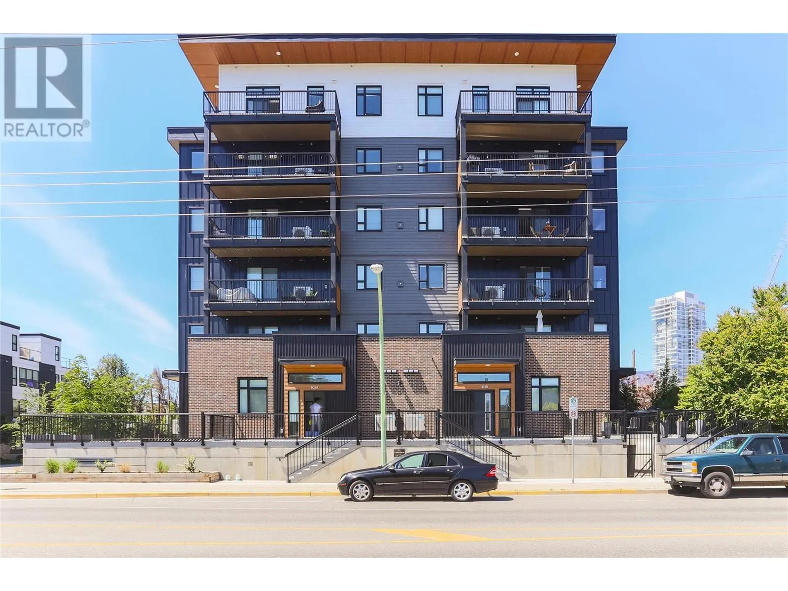 660 Cawston Avenue Unit# 410