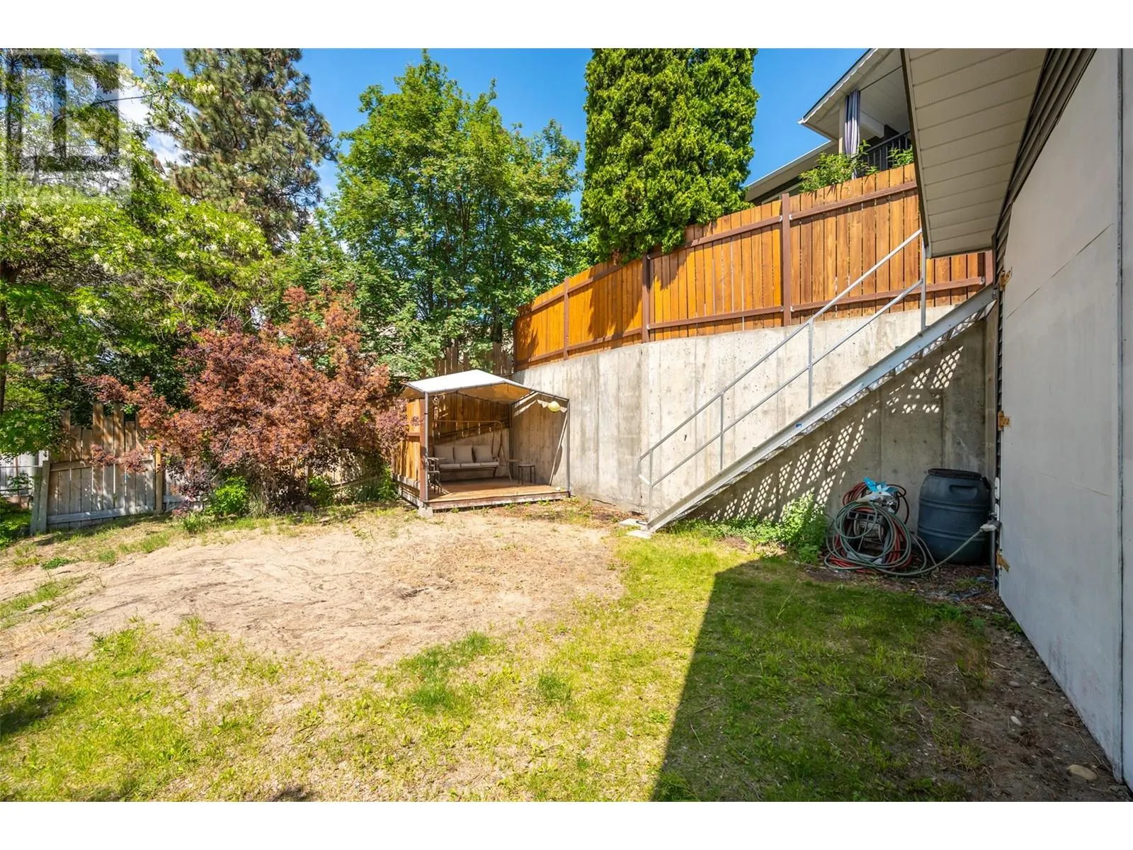 1332 Peachcliff Drive