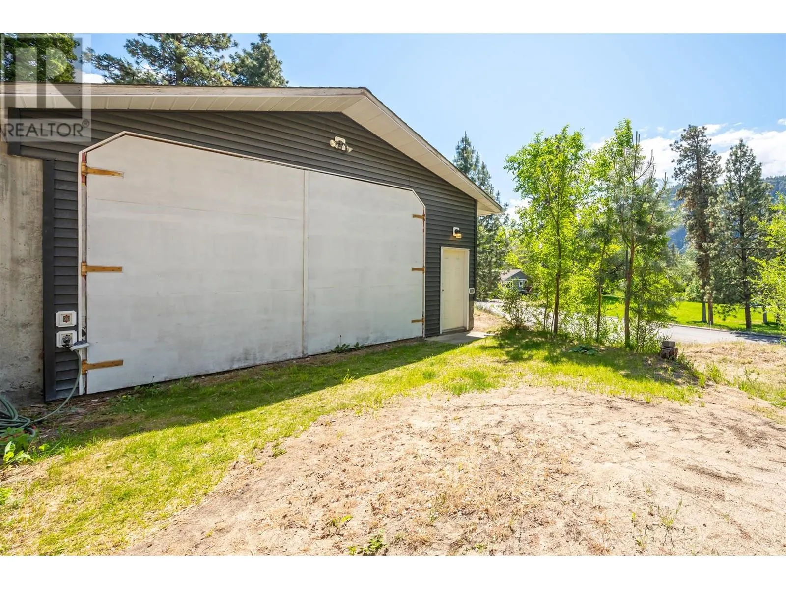 1332 Peachcliff Drive