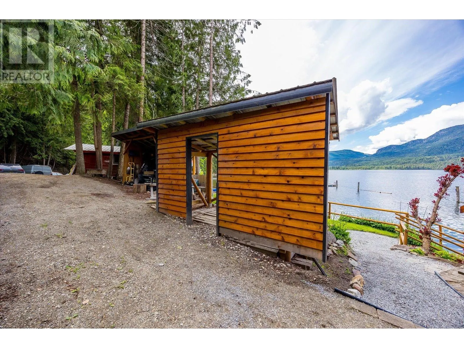 3546 MABEL LAKE Road