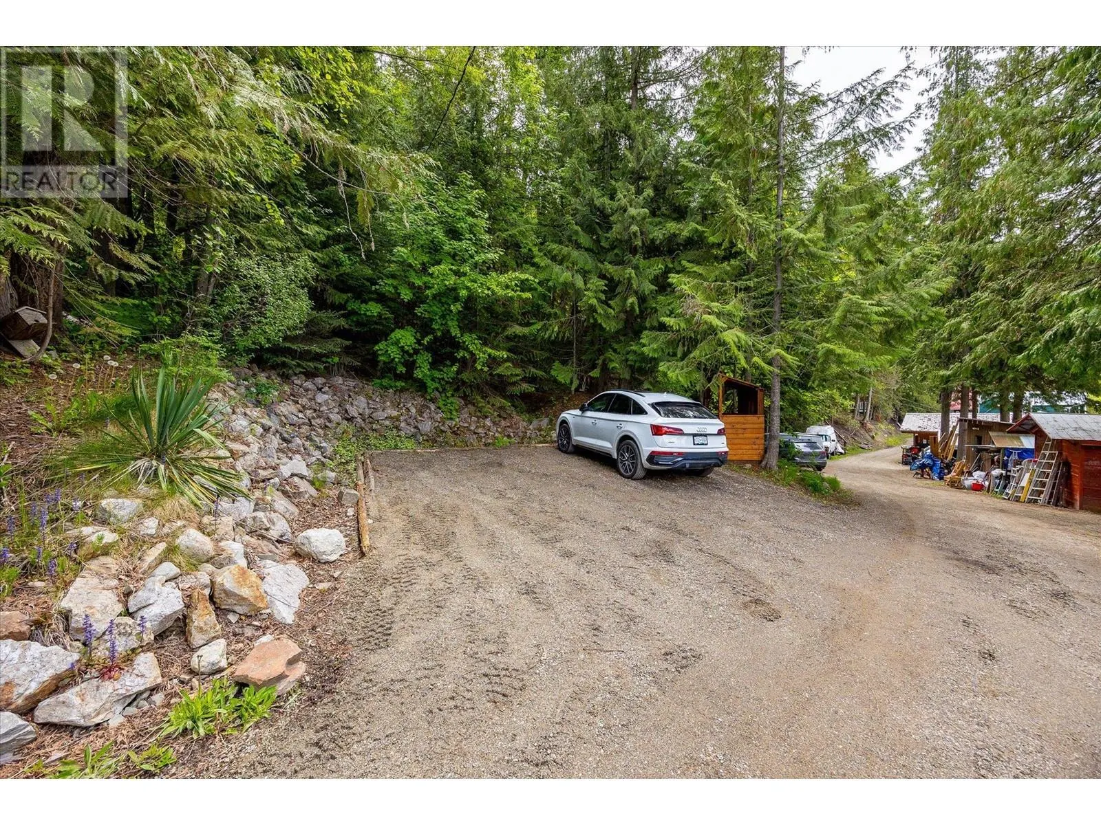 3546 MABEL LAKE Road