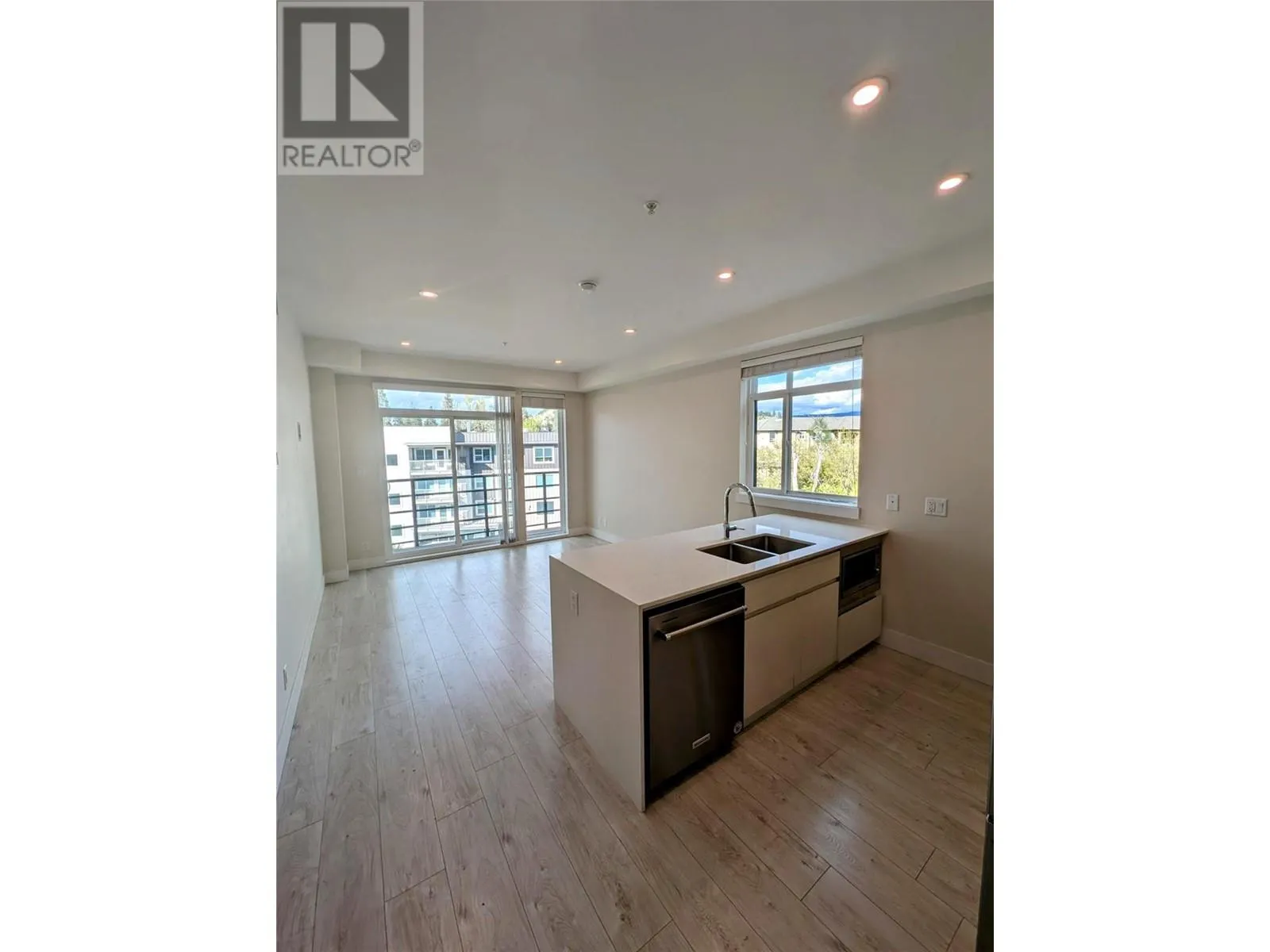 1925 Enterprise Way Unit# 403