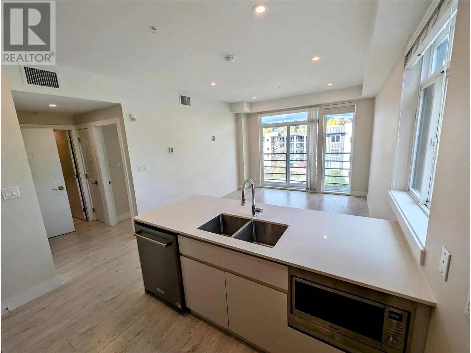 1925 Enterprise Way Unit# 403