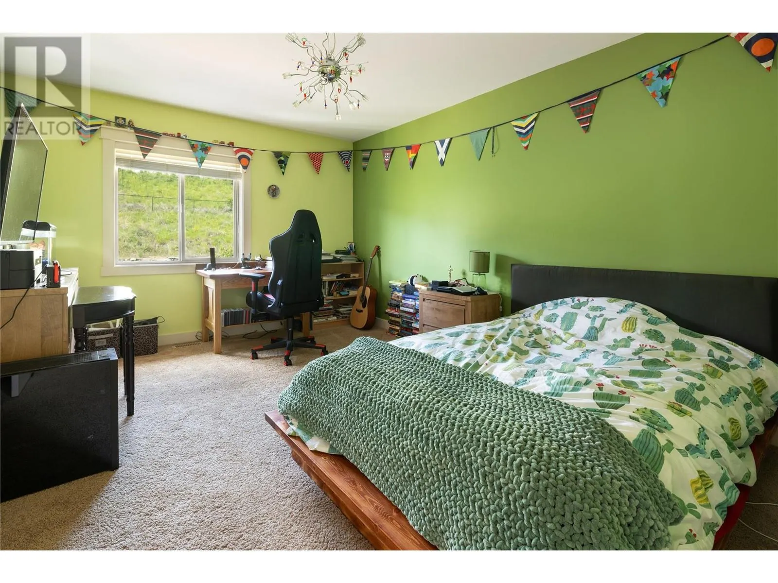 1433 Red Mountain Place