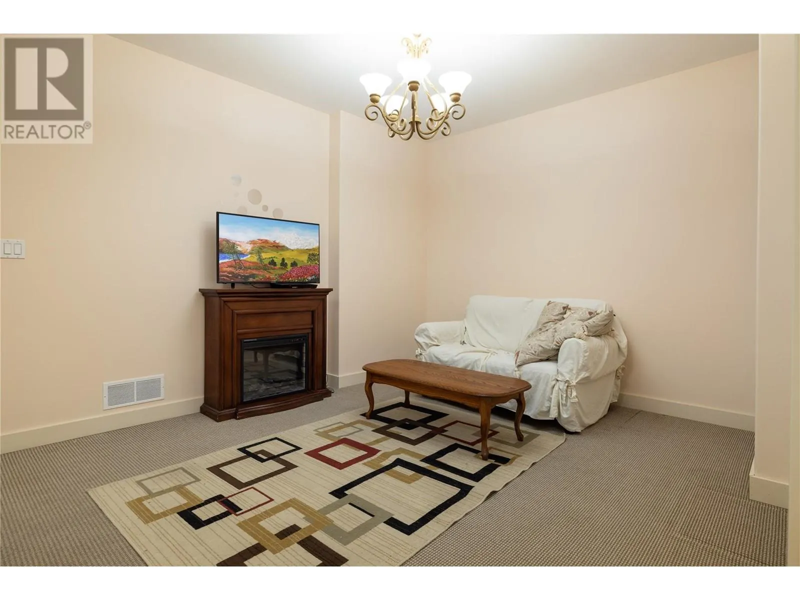 1433 Red Mountain Place