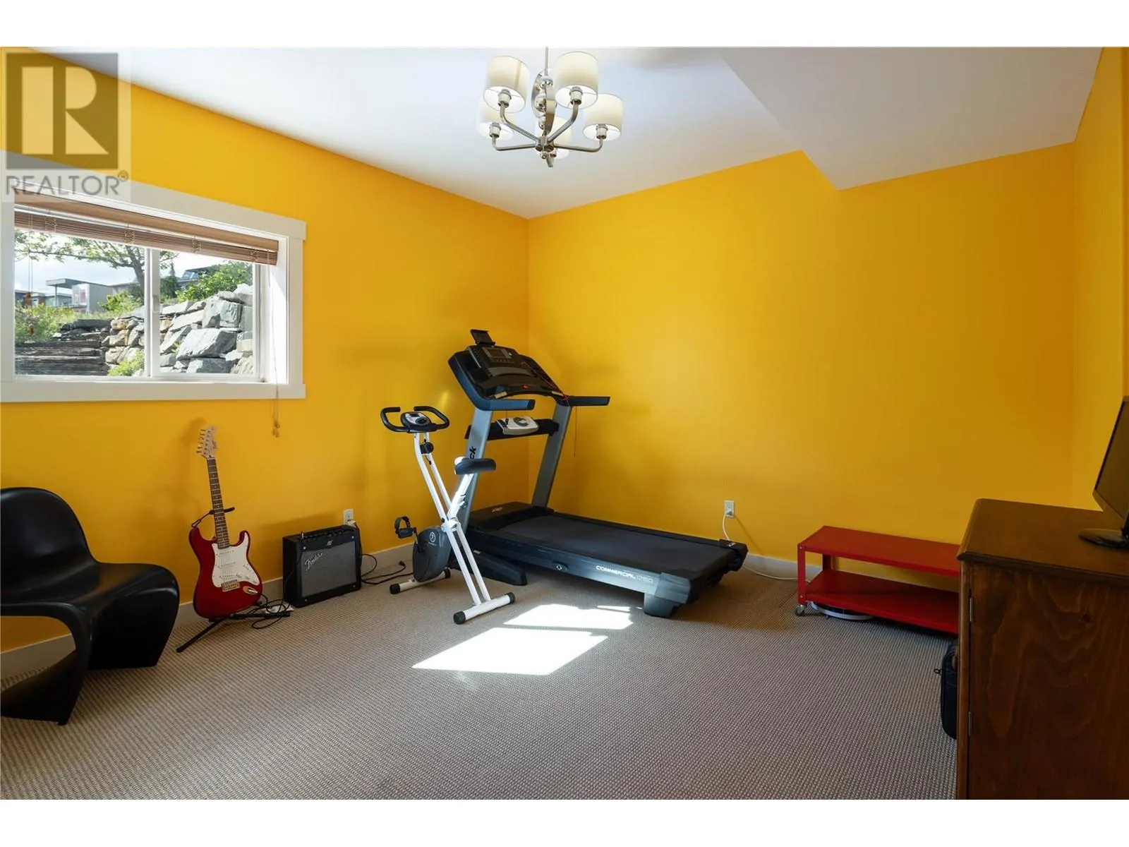 1433 Red Mountain Place