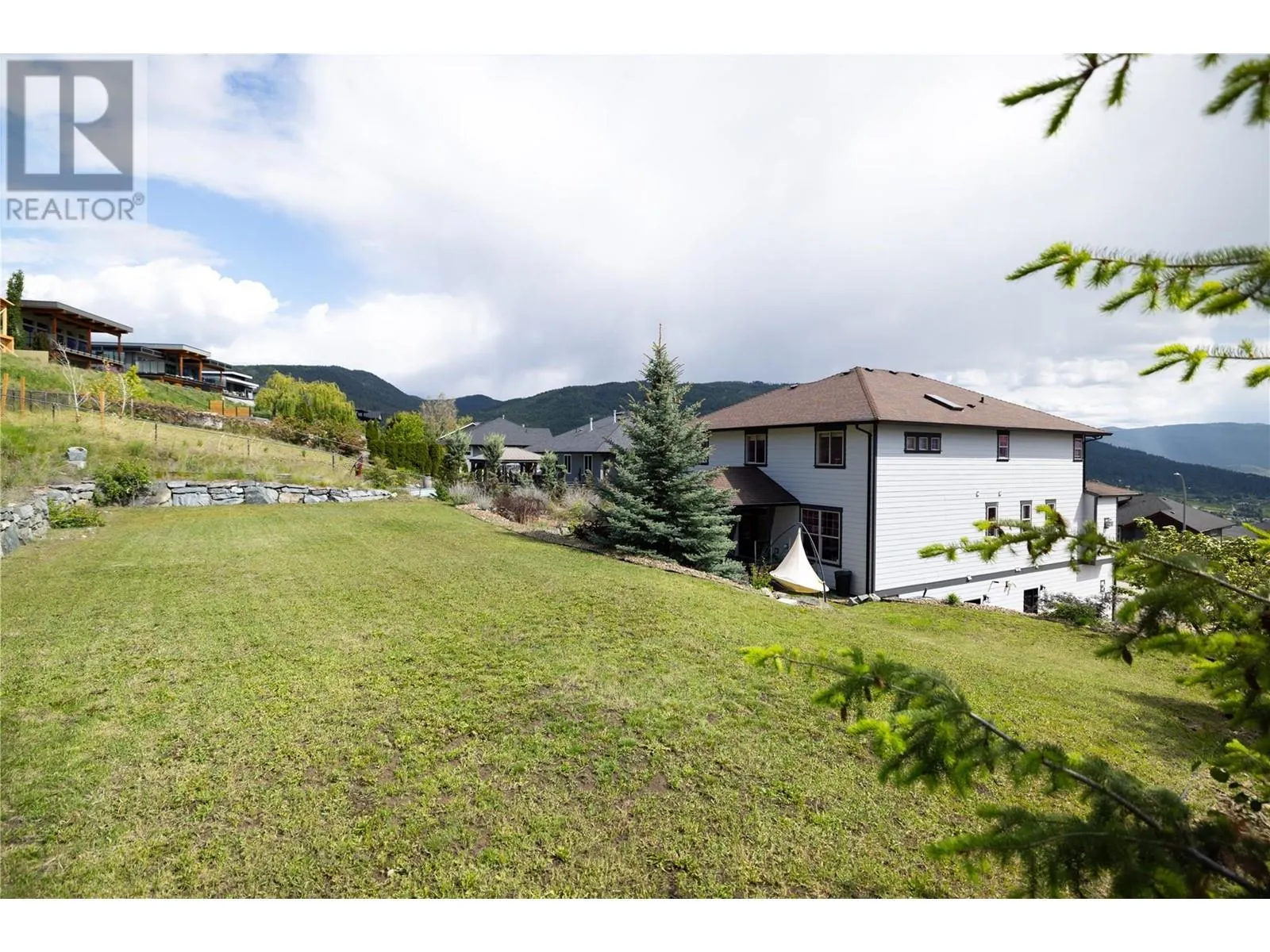 1433 Red Mountain Place